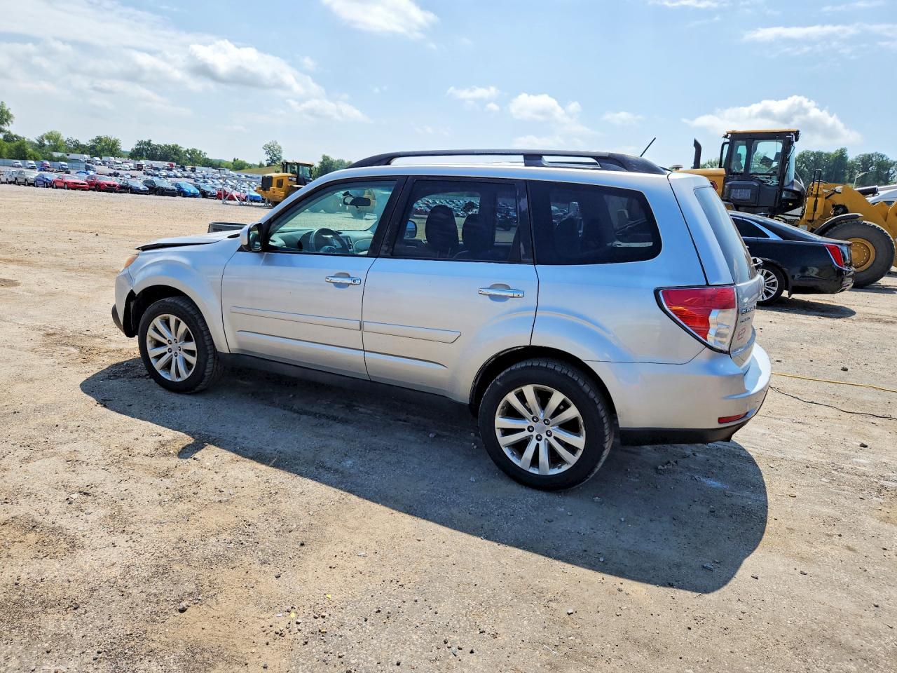 2011 Subaru Forester Limited Silver vin: JF2SHBFC5BH714145