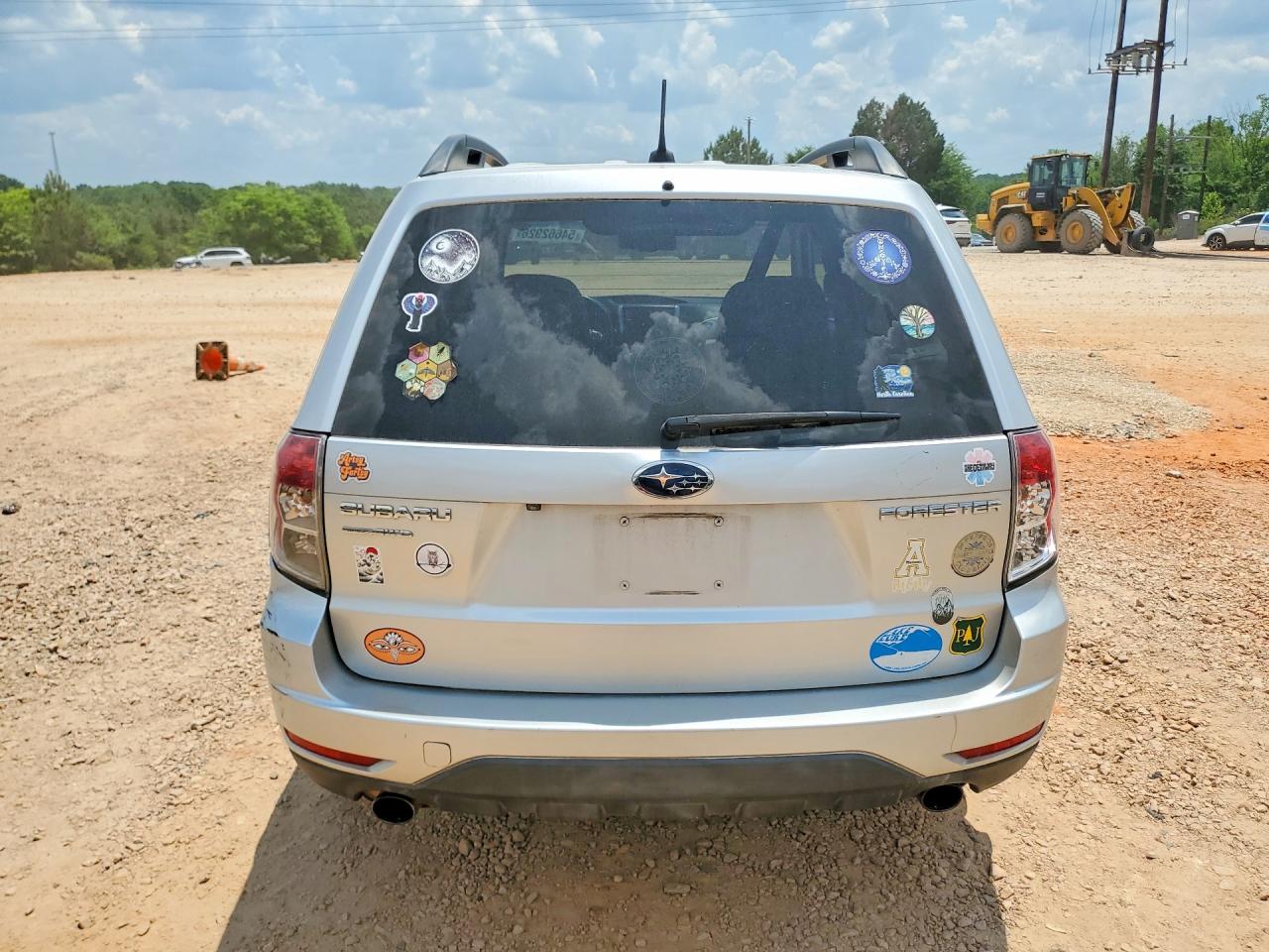 2011 Subaru Forester Limited Silver vin: JF2SHBFC7BH709691