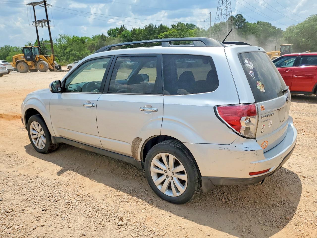 2011 Subaru Forester Limited Silver vin: JF2SHBFC7BH709691