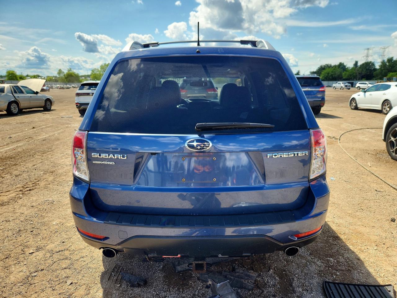 2011 Subaru Forester Touring Blue vin: JF2SHBGC6BH721944