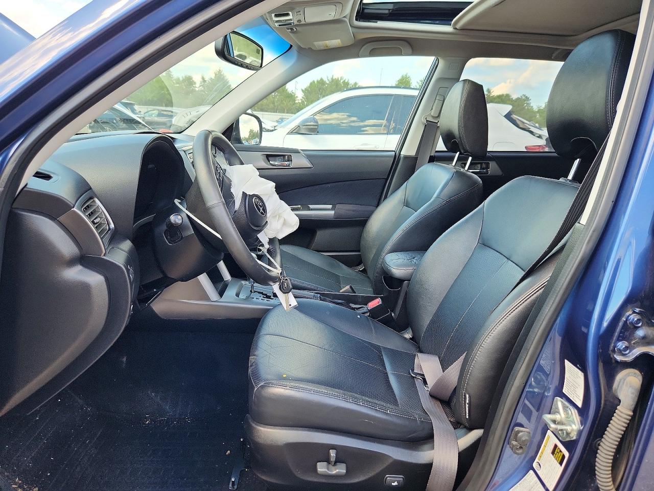 2011 Subaru Forester Touring Blue vin: JF2SHBGC6BH721944