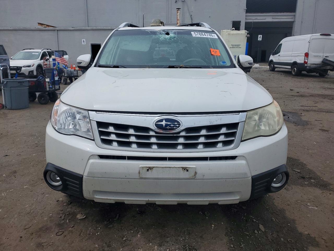 2012 Subaru Forester Touring White vin: JF2SHBHC5CH442579