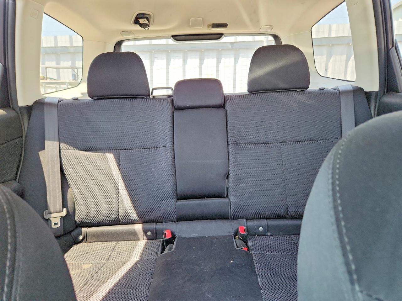 2011 Subaru Forester 2.5x Gray vin: JF2SHCBC5BH738988