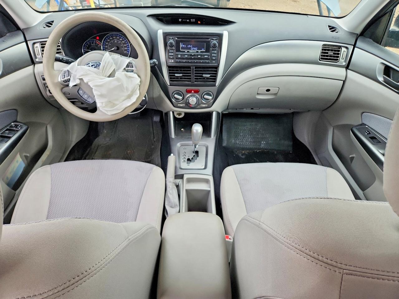 2013 Subaru Forester 2.5x Blue vin: JF2SHCBC6DH424592