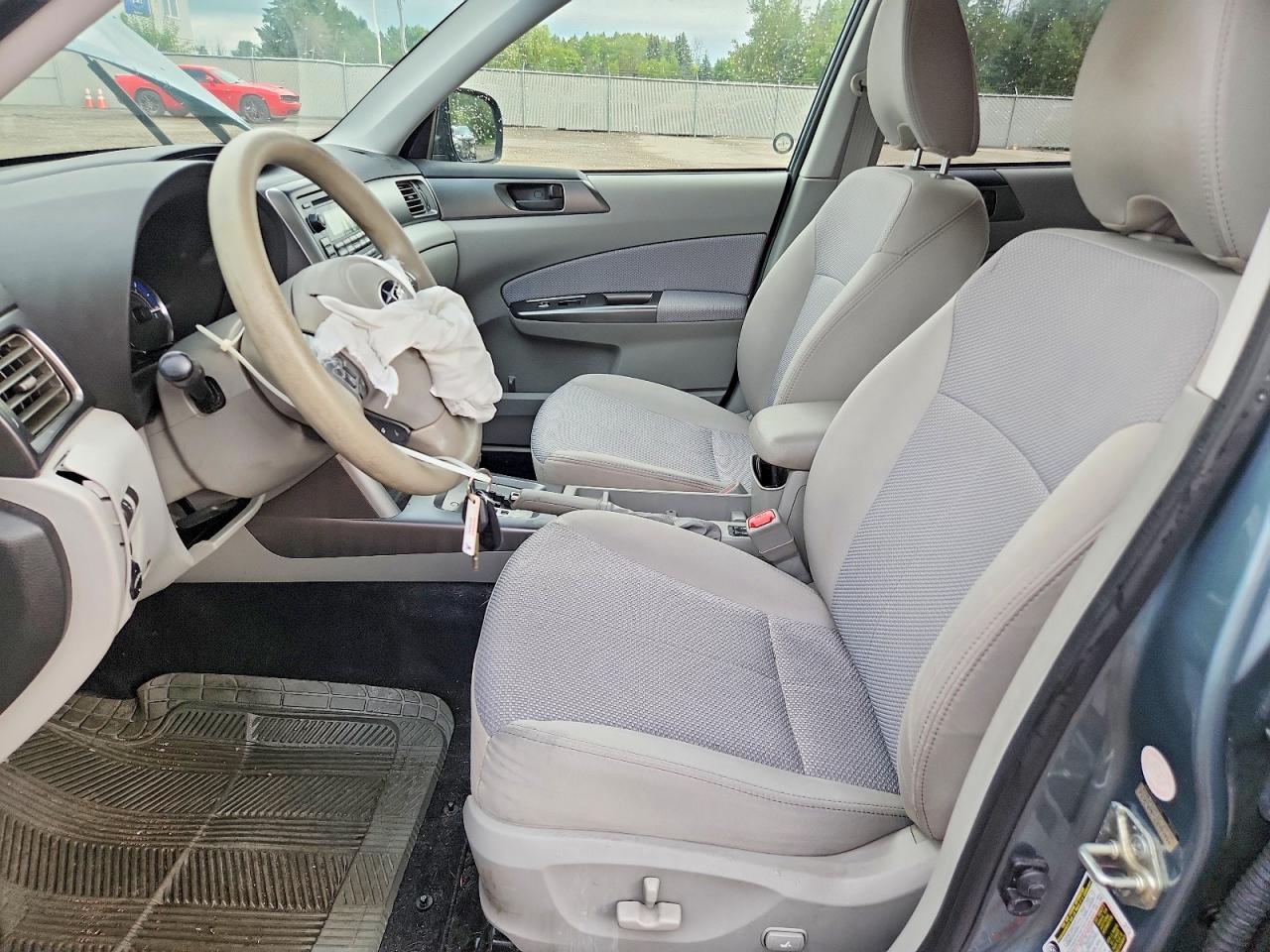 2013 Subaru Forester 2.5x Blue vin: JF2SHCBC6DH424592