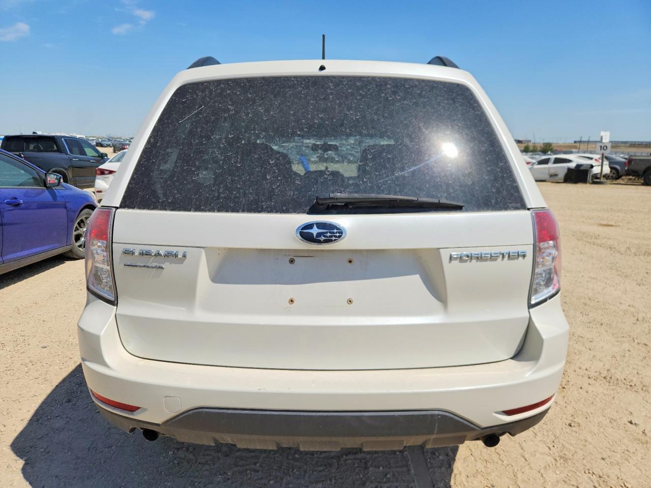 2012 Subaru Forester 2.5x White vin: JF2SHCBC7CH440976
