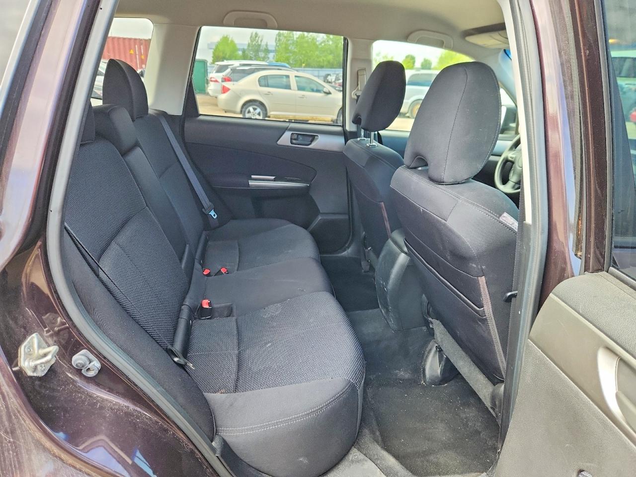 2013 Subaru Forester 2.5x Purple vin: JF2SHCBC7DH405310