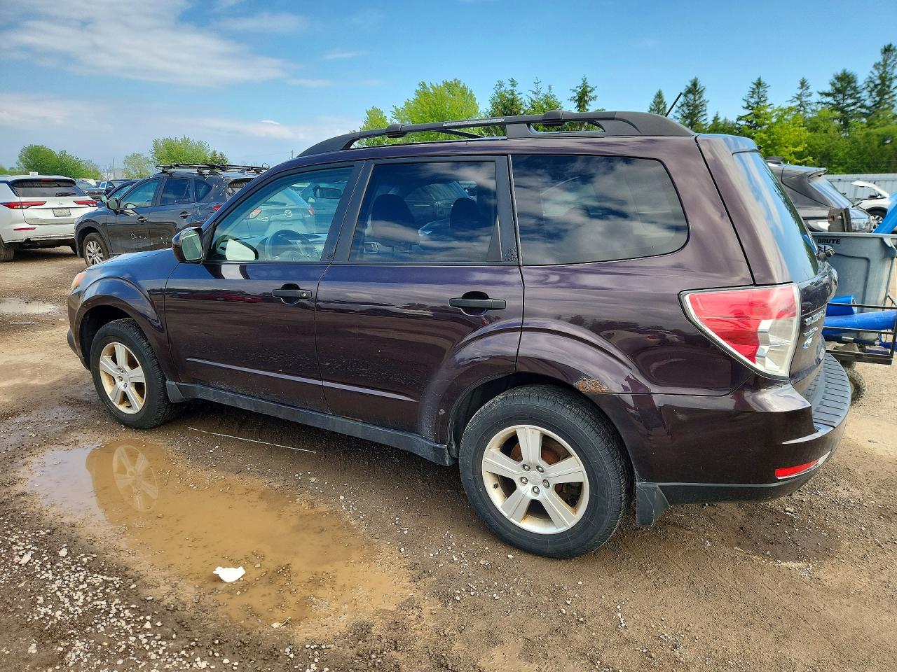 2013 Subaru Forester 2.5x Purple vin: JF2SHCBC7DH405310