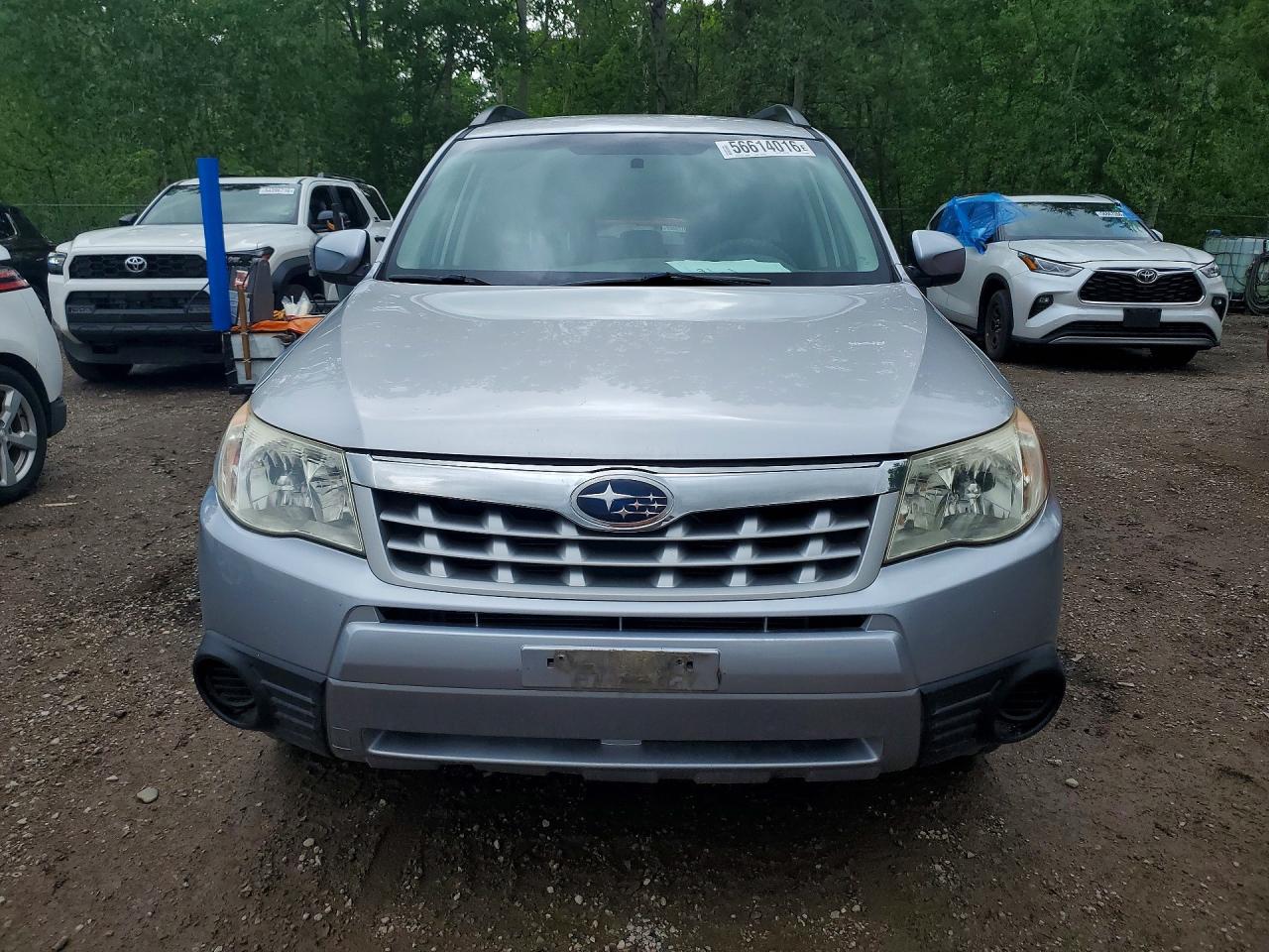 2013 Subaru Forester 2.5x Silver vin: JF2SHCBC9DH428930