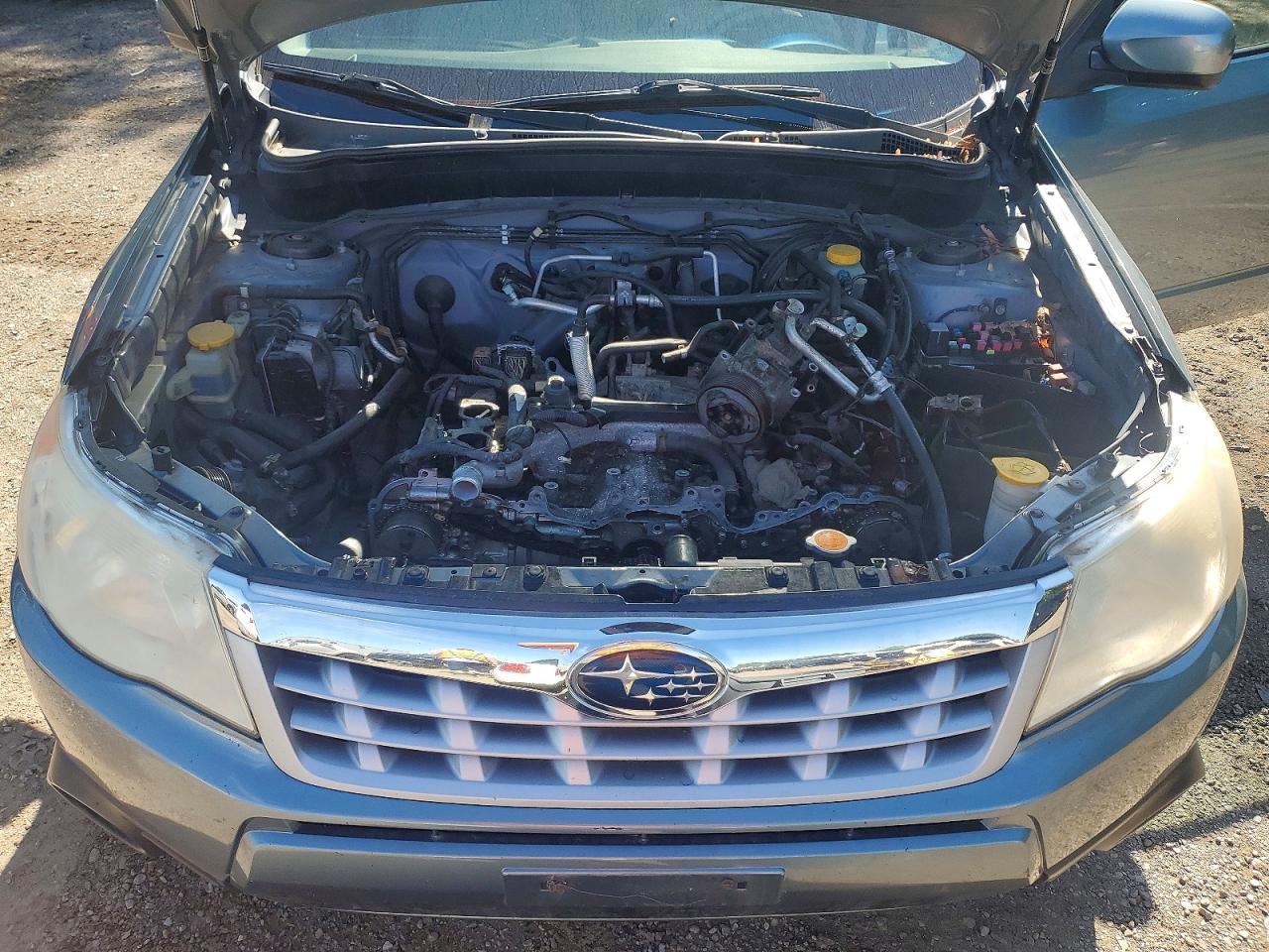 2011 Subaru Forester 2.5x Premium Blue vin: JF2SHCDC1BH721635