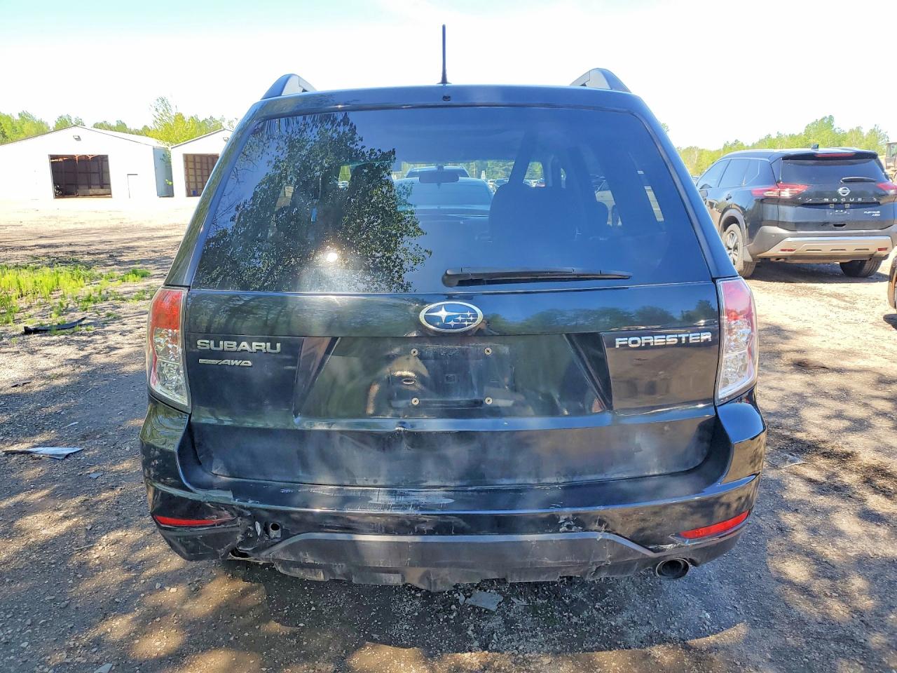 2011 Subaru Forester 2.5x Premium Black vin: JF2SHCDC8BH727142