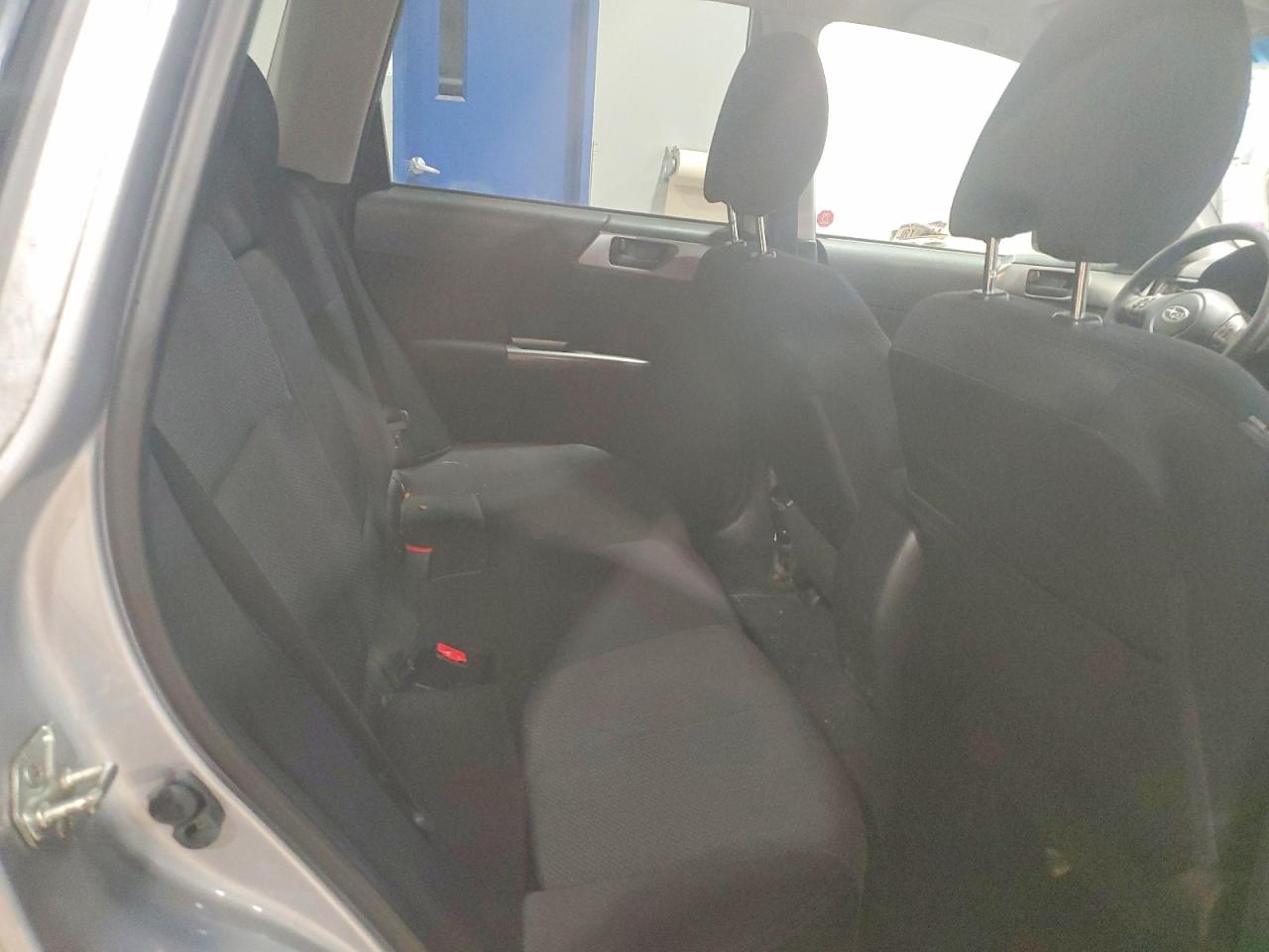 2012 Subaru Forester 2.5x Silver vin: JF2SHEBC6CH404059