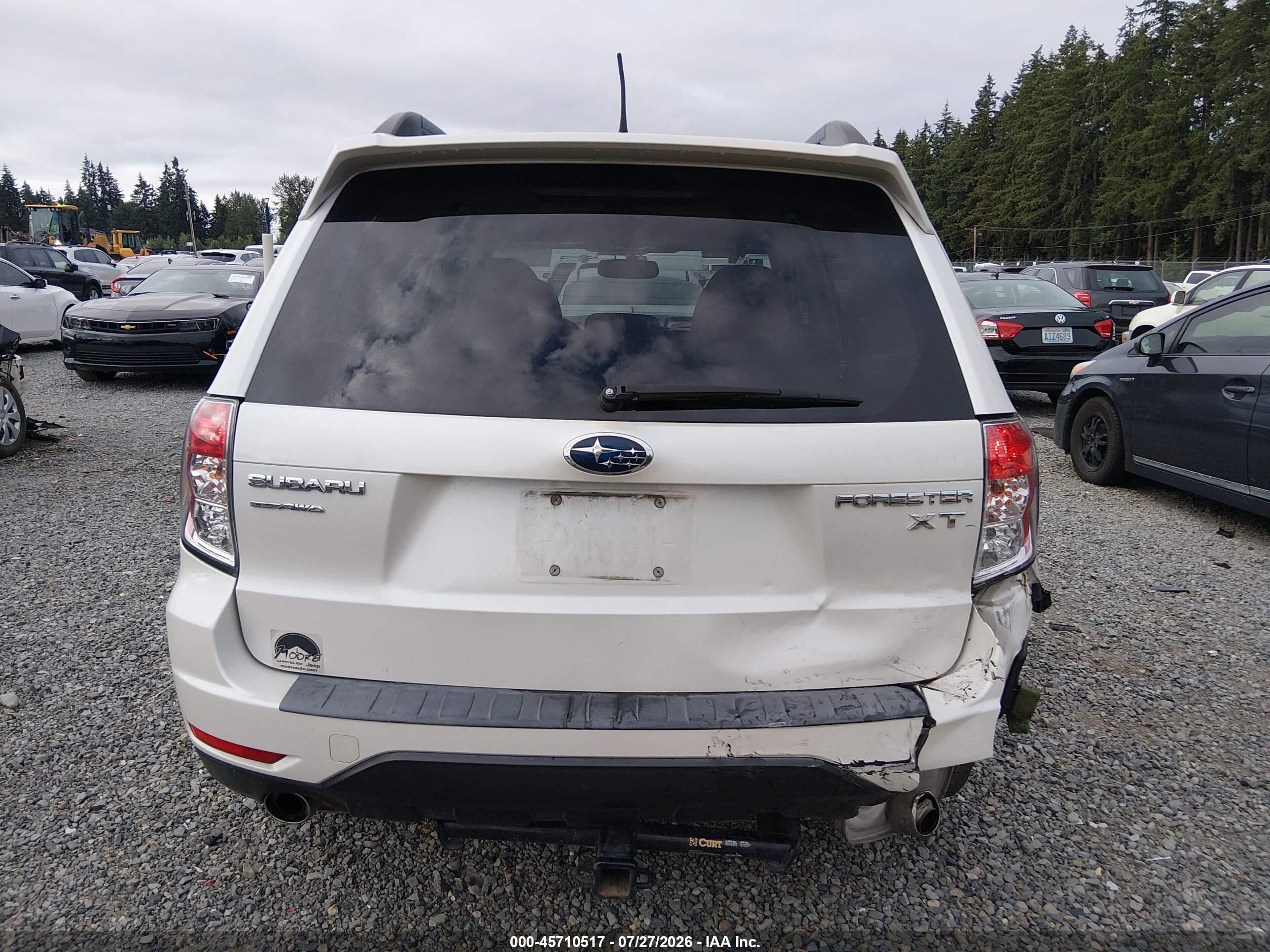 2011 Subaru Forester 2.5xt Premium White vin: JF2SHGAC5BH729216