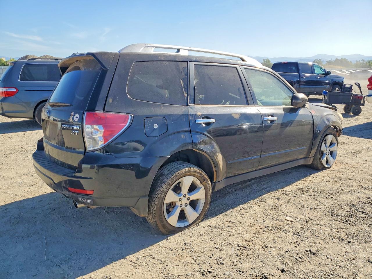 2011 Subaru Forester Touring Black vin: JF2SHGGC8BH739472
