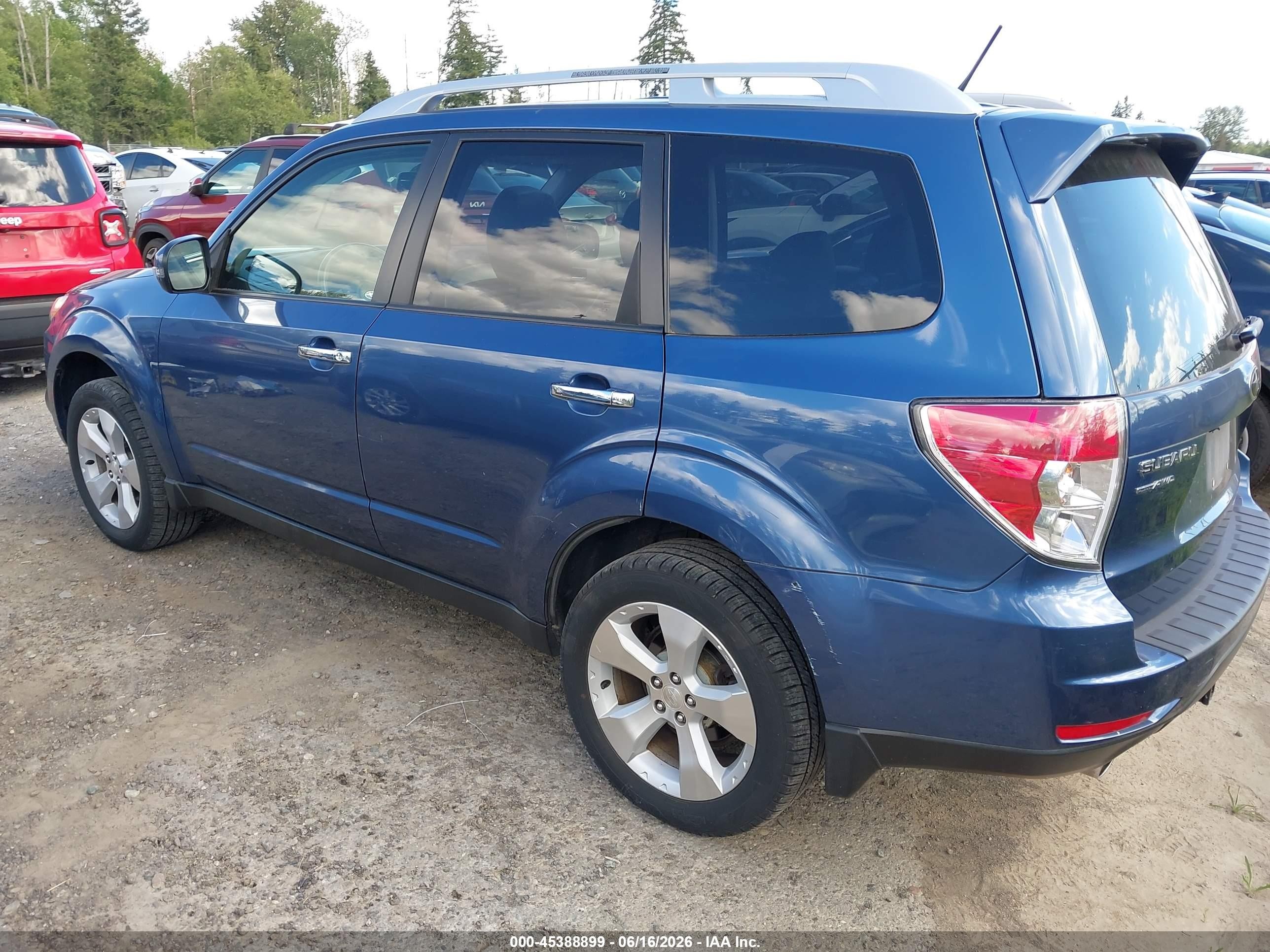 2012 Subaru Forester 2.5xt Touring Синий vin: JF2SHGGC8CH468379