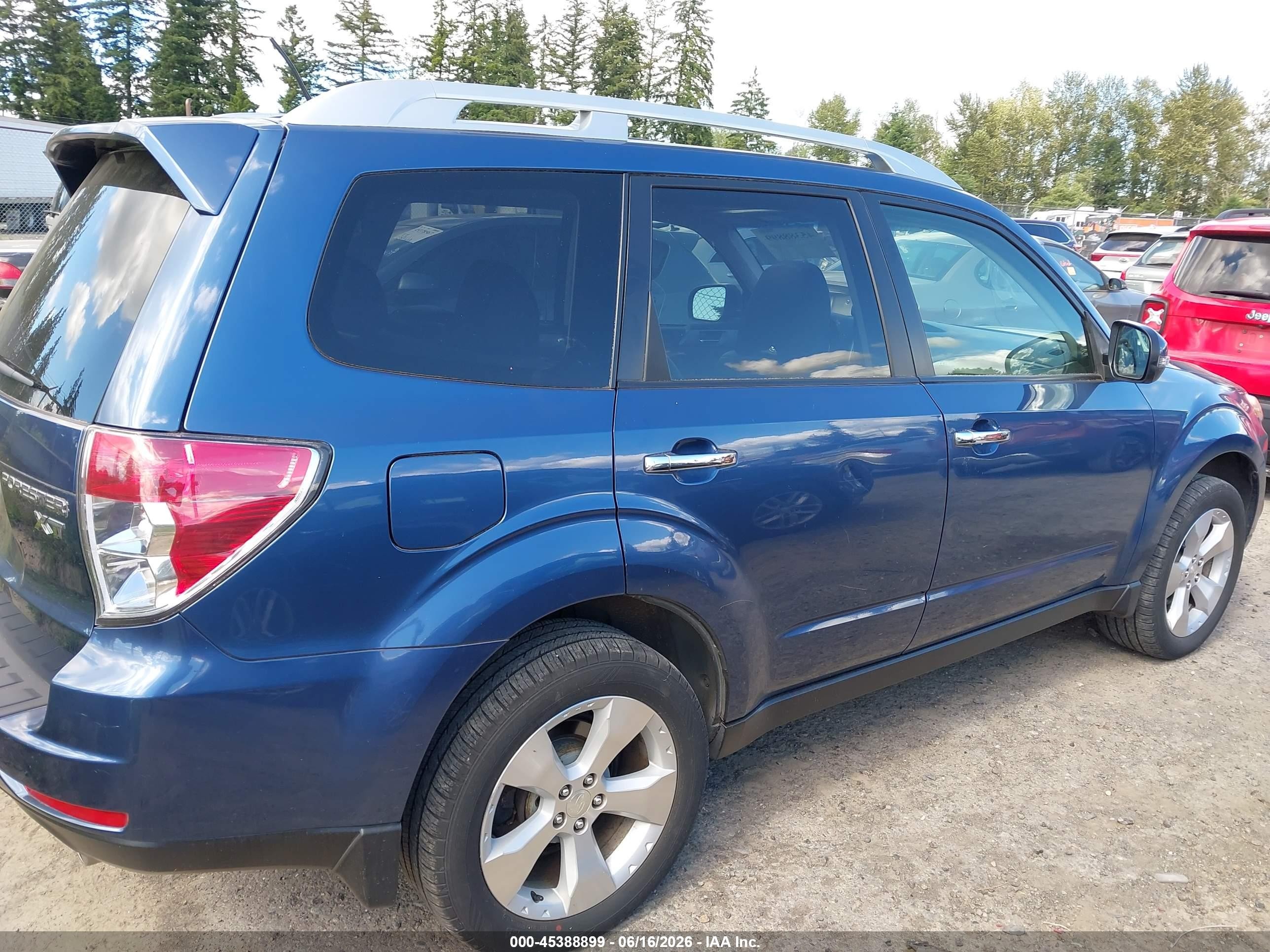 2012 Subaru Forester 2.5xt Touring Синий vin: JF2SHGGC8CH468379