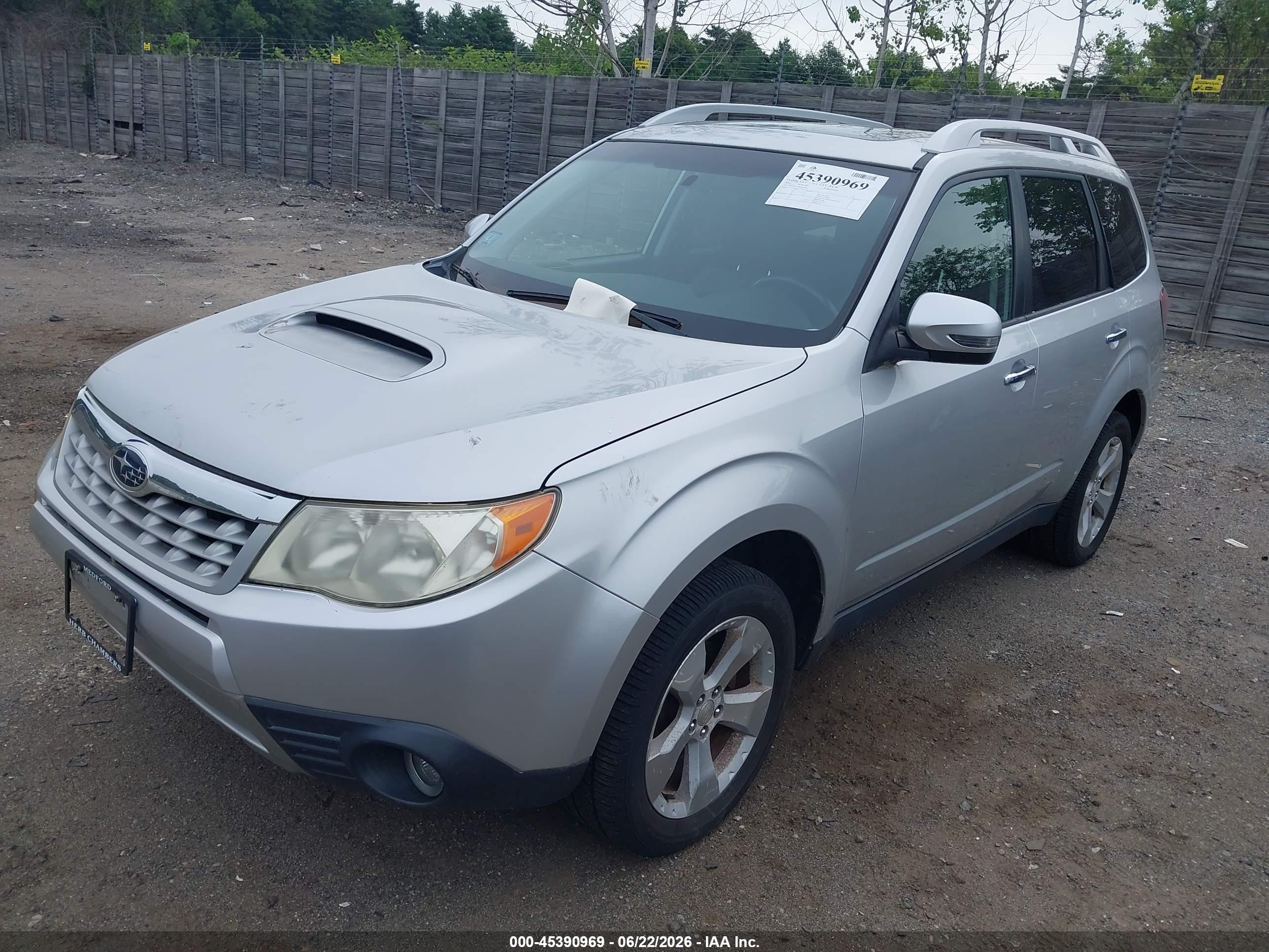 2011 Subaru Forester 2.5xt Touring Silver vin: JF2SHGGC9BH746009