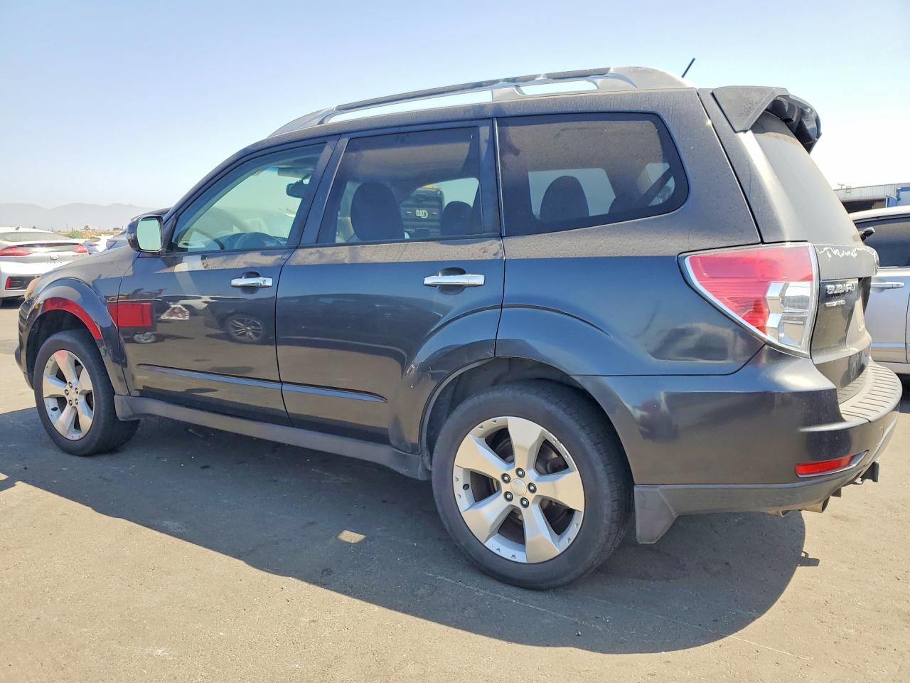 2011 Subaru Forester Touring Charcoal vin: JF2SHGGC9BH772383