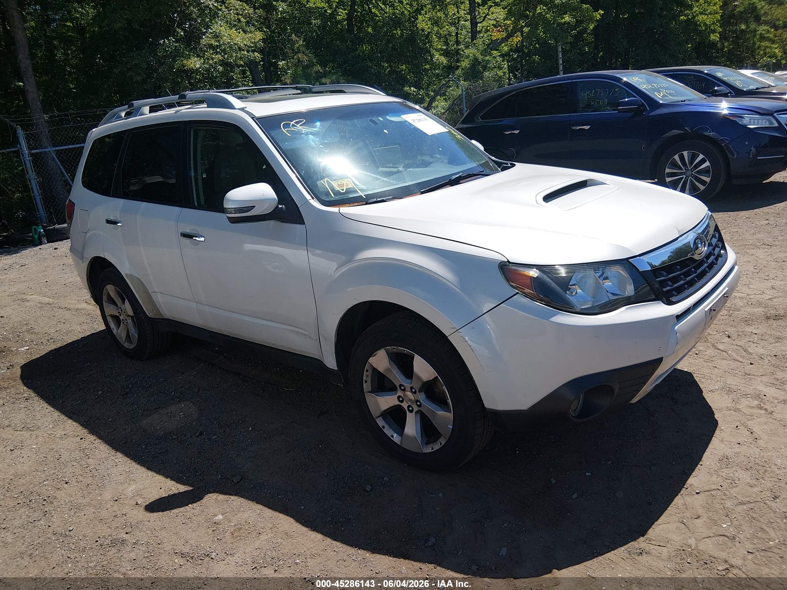 2012 Subaru Forester 2.5xt Touring White vin: JF2SHGHC0CH464244