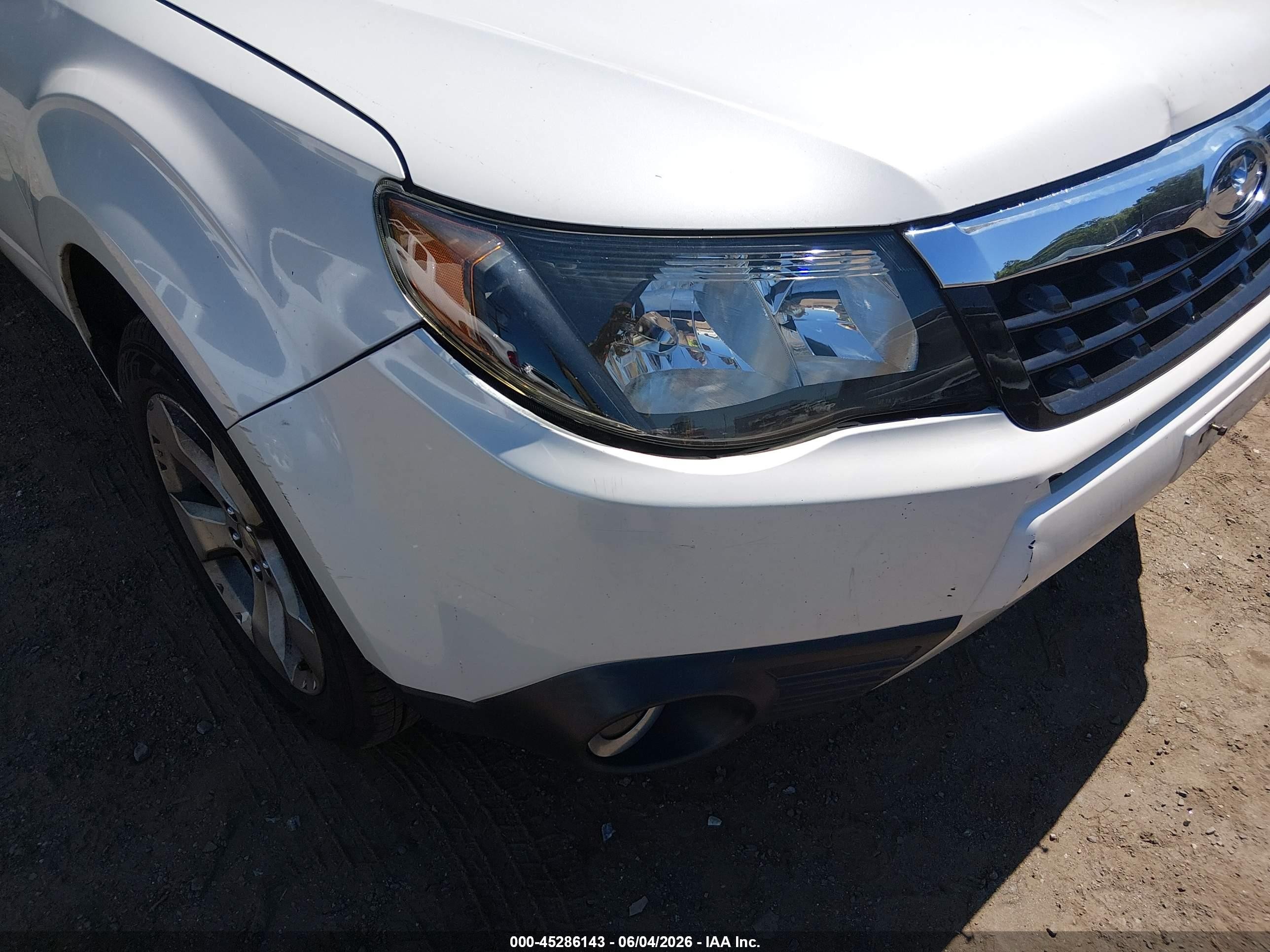 2012 Subaru Forester 2.5xt Touring White vin: JF2SHGHC0CH464244