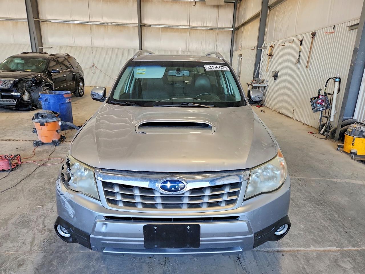2013 Subaru Forester Touring Silver vin: JF2SHGHC3DH413290