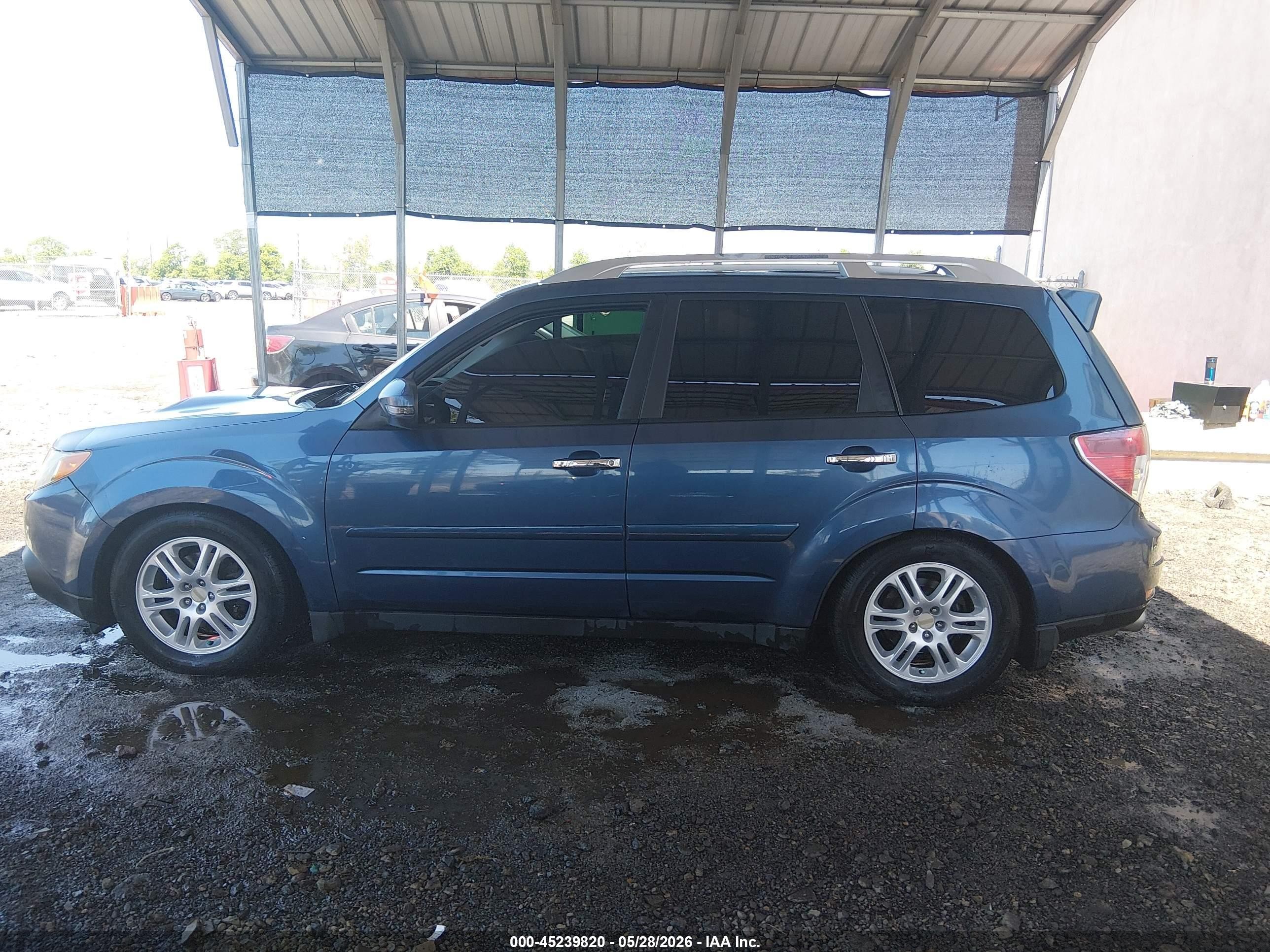 2012 Subaru Forester 2.5xt Touring Blue vin: JF2SHGHC6CH415629