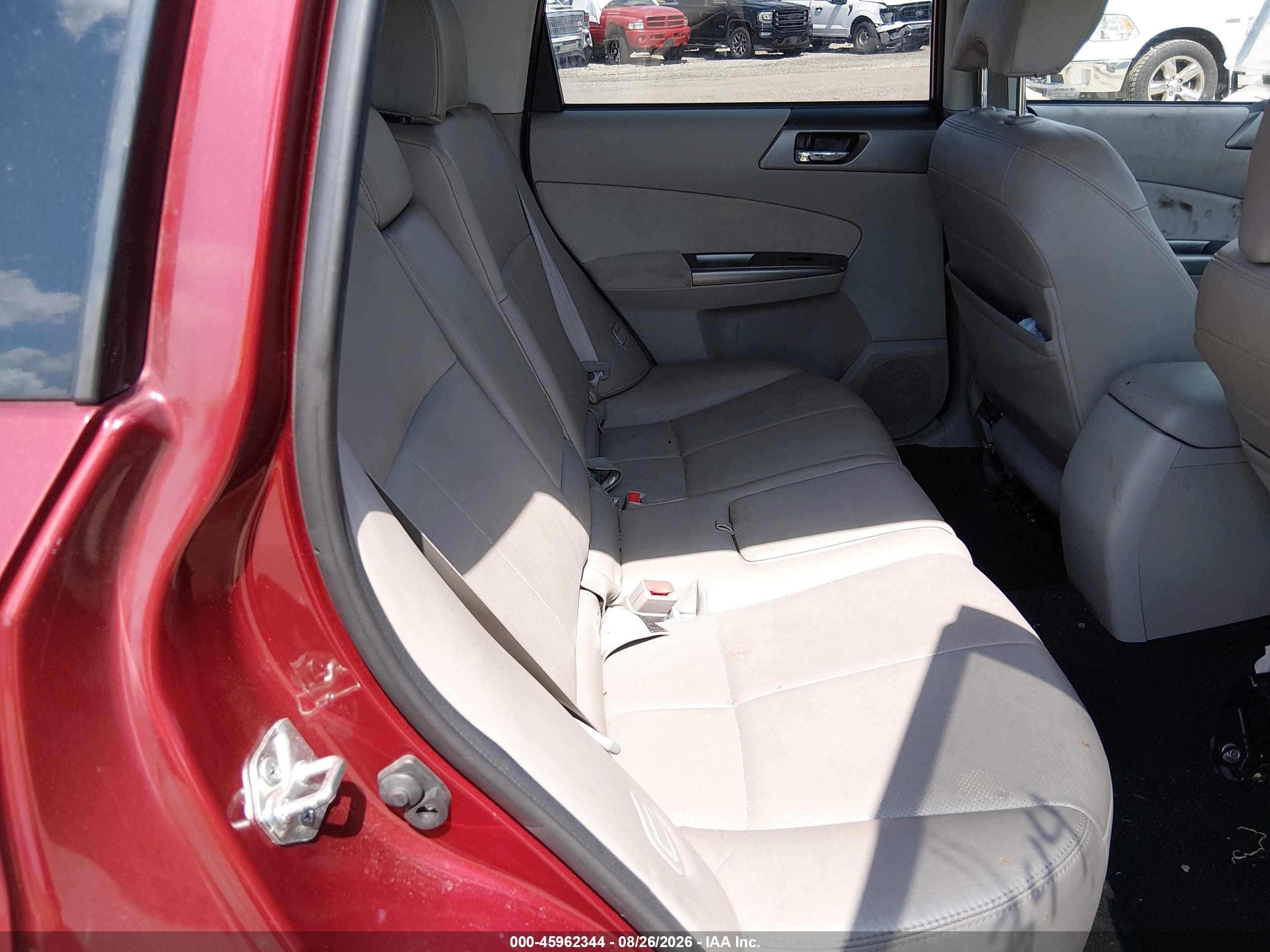 2011 Subaru Forester 2.5xt Touring Burgundy vin: JF2SHGHC9BH744131