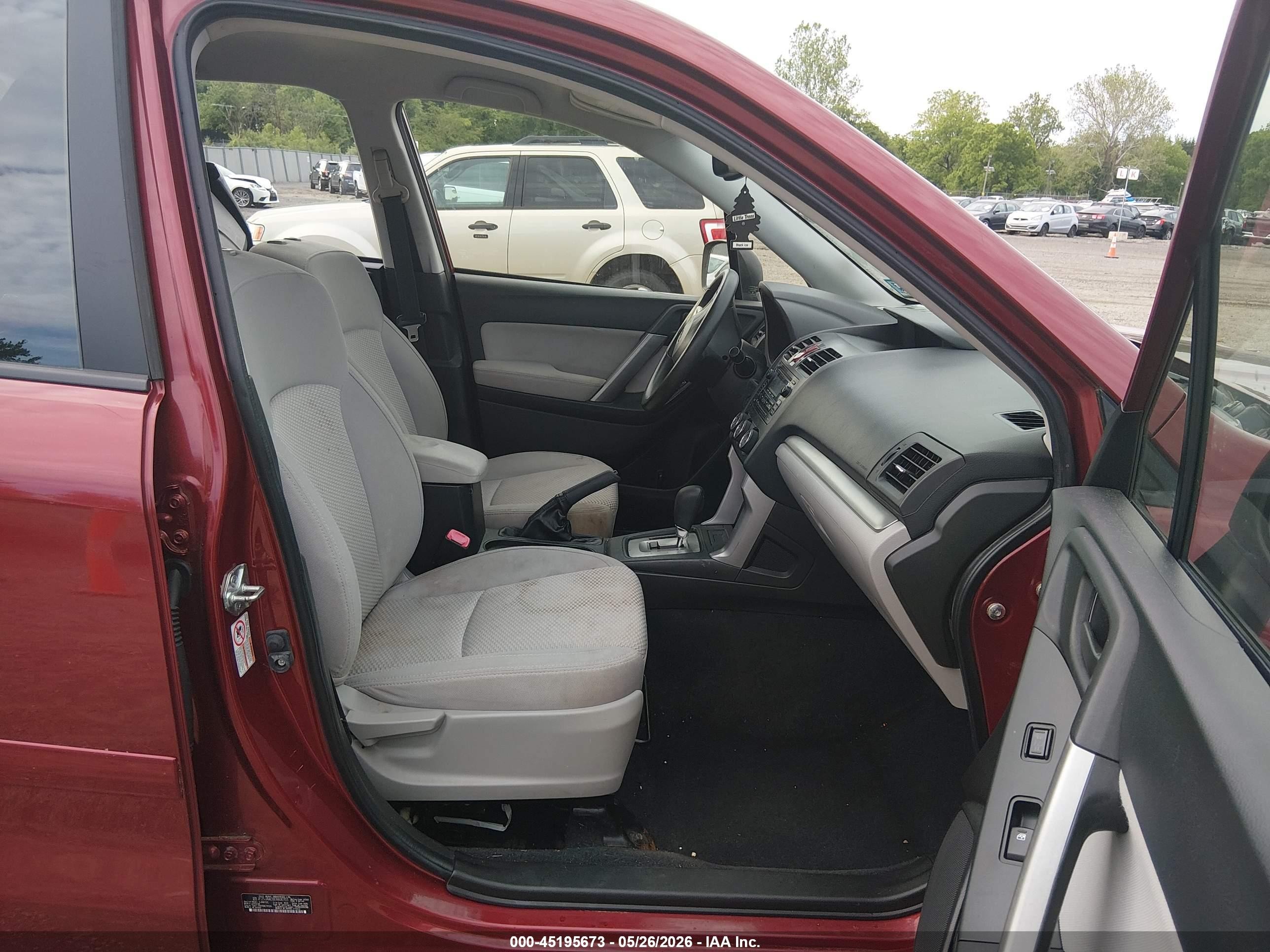 2014 Subaru Forester 2.5i Red vin: JF2SJAAC0EH406701