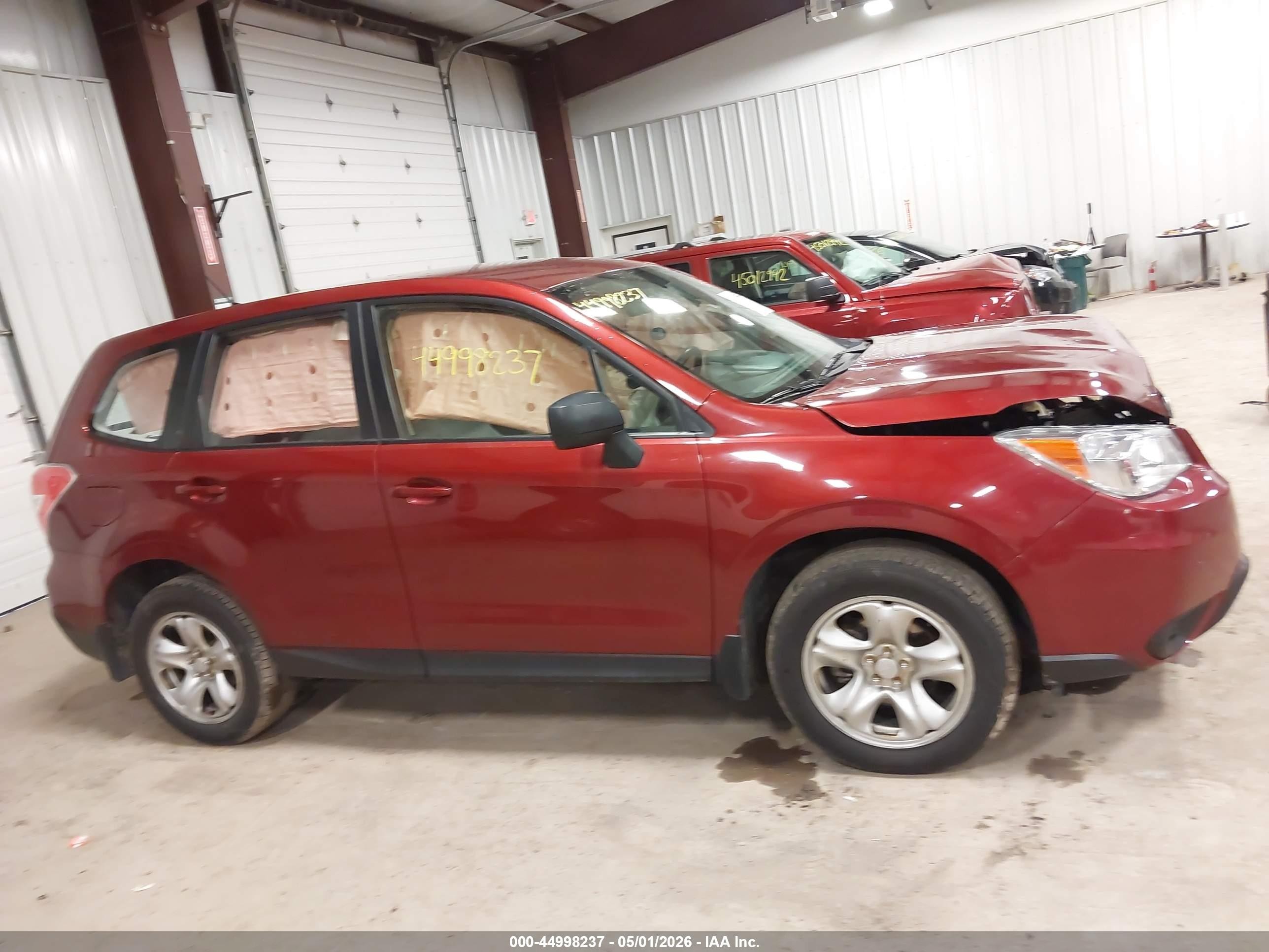 2014 Subaru Forester 2.5i Red vin: JF2SJAAC0EH445921