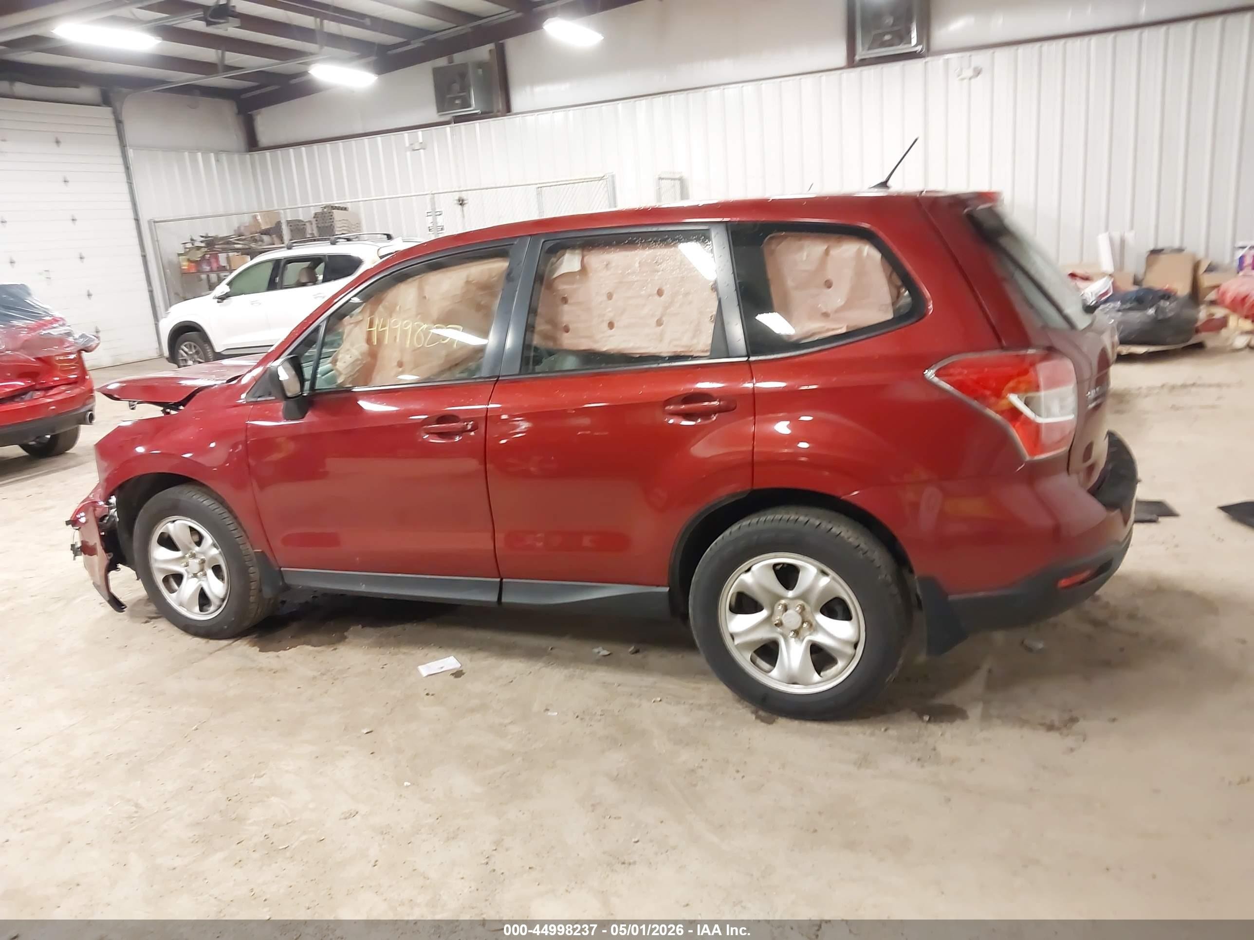 2014 Subaru Forester 2.5i Red vin: JF2SJAAC0EH445921