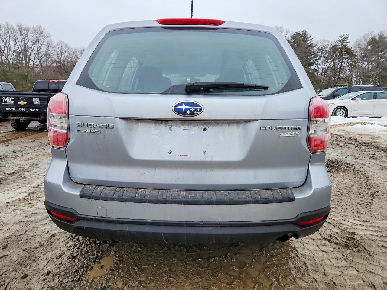 2014 Subaru Forester 2.5i Silver vin: JF2SJAAC0EH451962