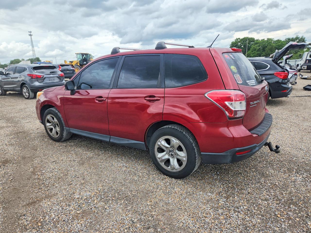 2014 Subaru Forester 2.5i Red vin: JF2SJAAC0EH471547