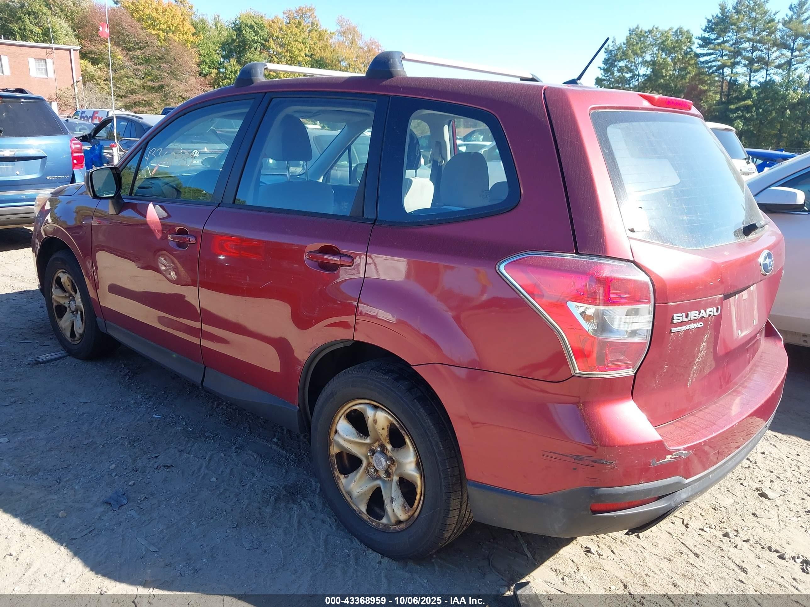 2014 Subaru Forester 2.5i Red vin: JF2SJAAC0EH488137