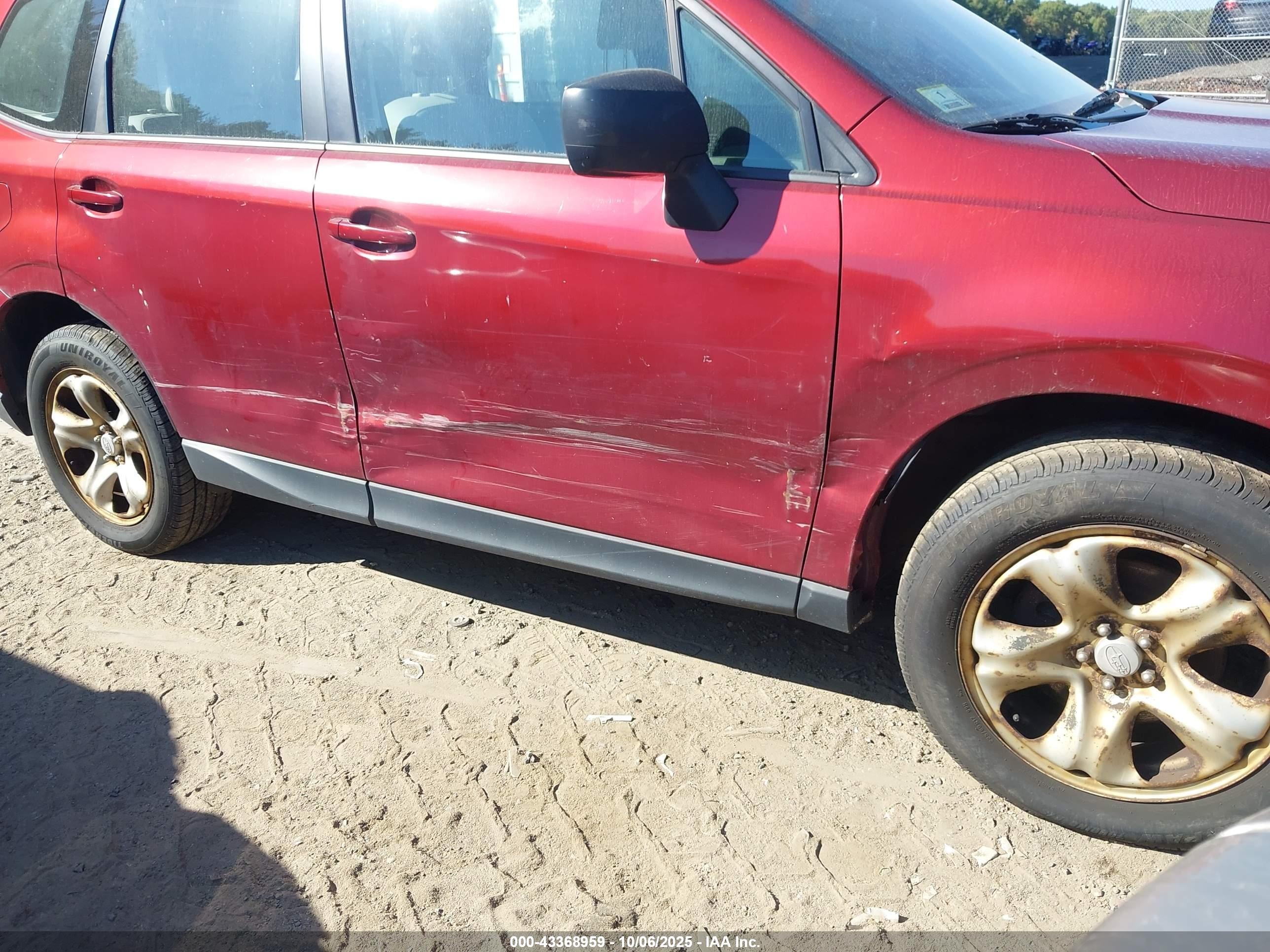 2014 Subaru Forester 2.5i Red vin: JF2SJAAC0EH488137