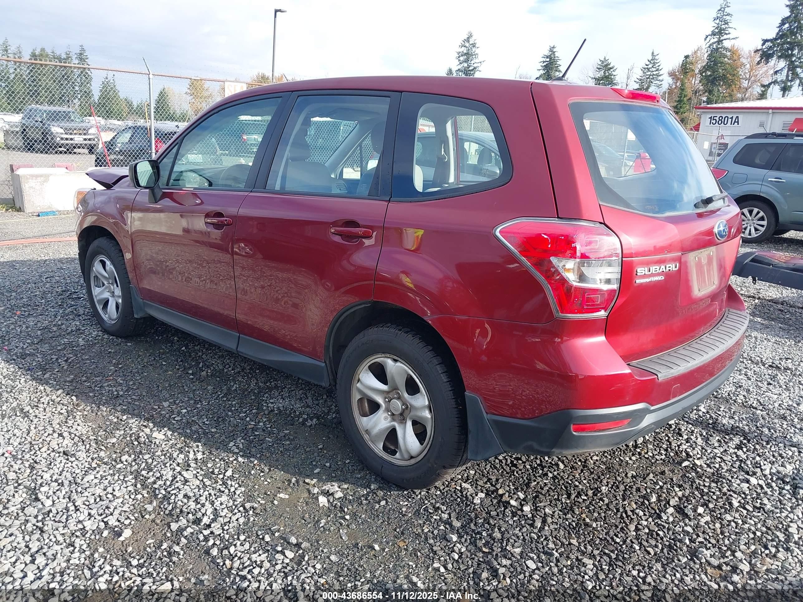 2014 Subaru Forester 2.5i Красный vin: JF2SJAAC0EH526594