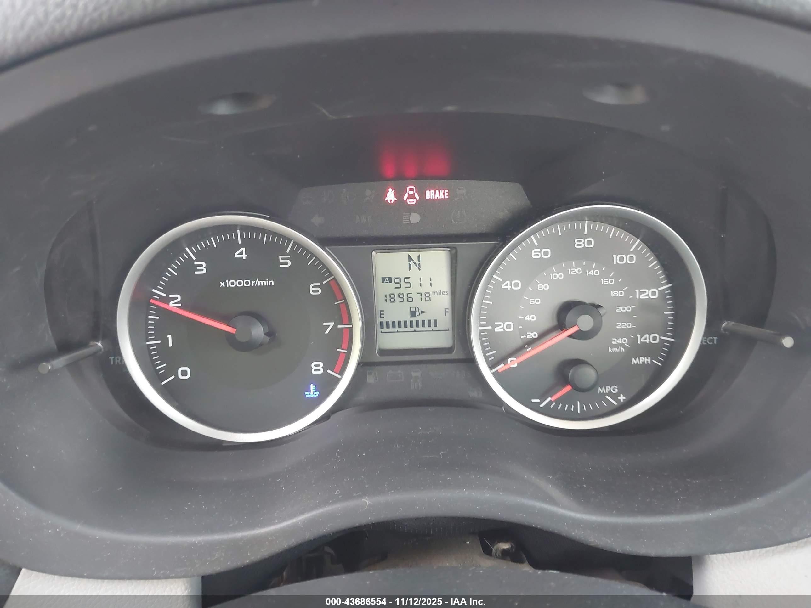 2014 Subaru Forester 2.5i Красный vin: JF2SJAAC0EH526594