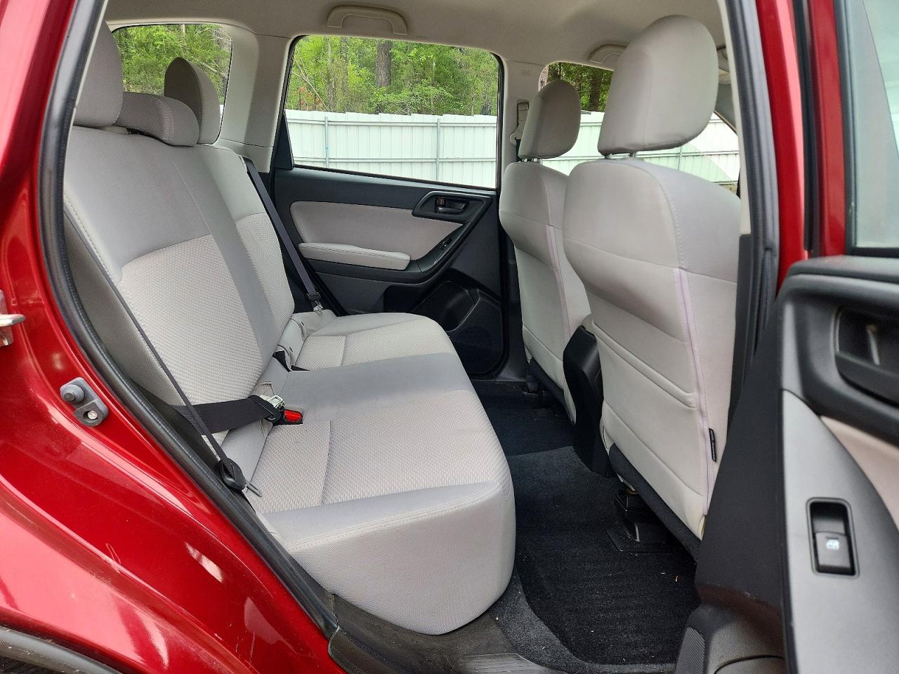 2014 Subaru Forester 2.5i Burgundy vin: JF2SJAAC1EH458659