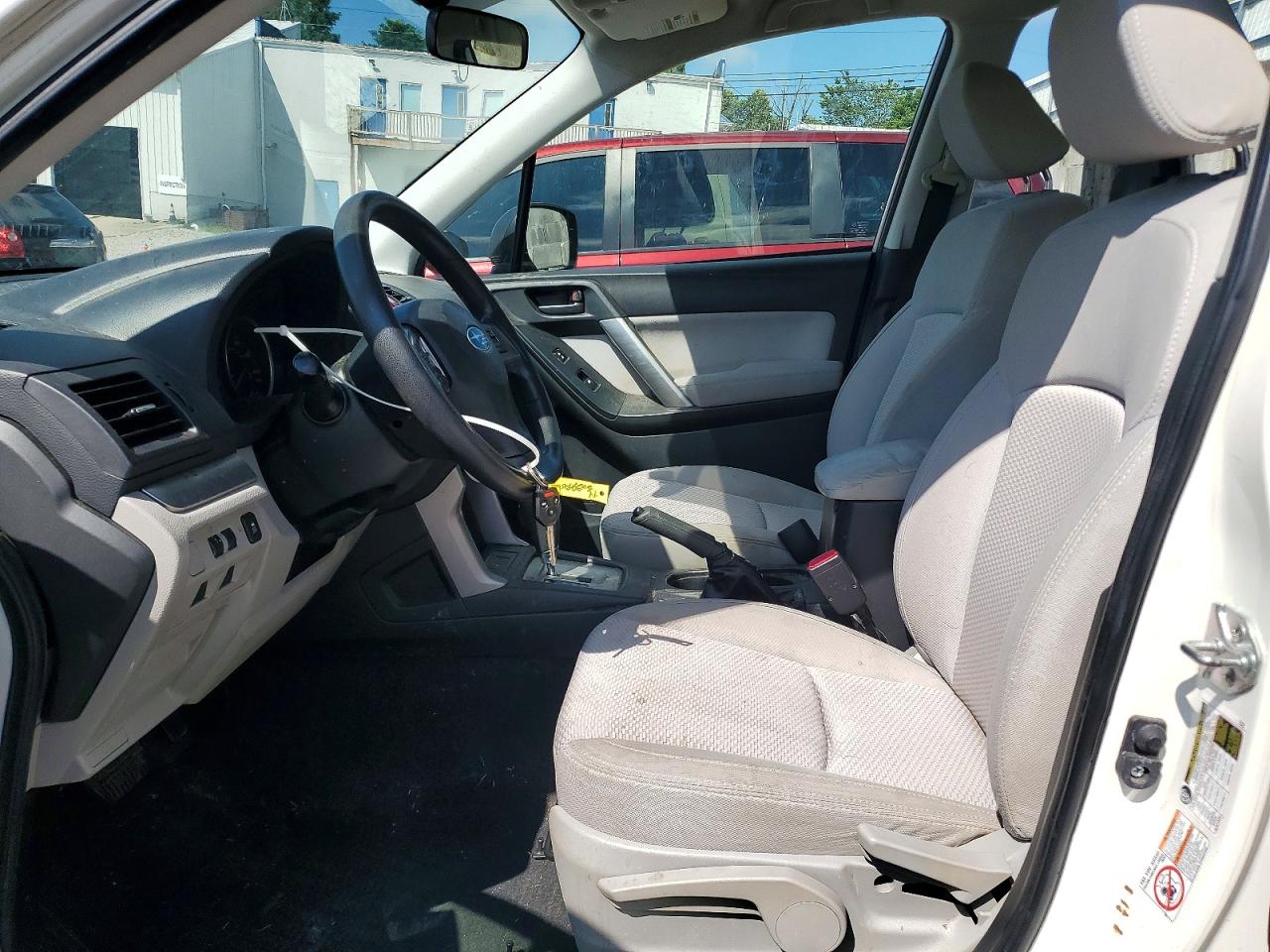 2014 Subaru Forester 2.5i White vin: JF2SJAAC1EH525843