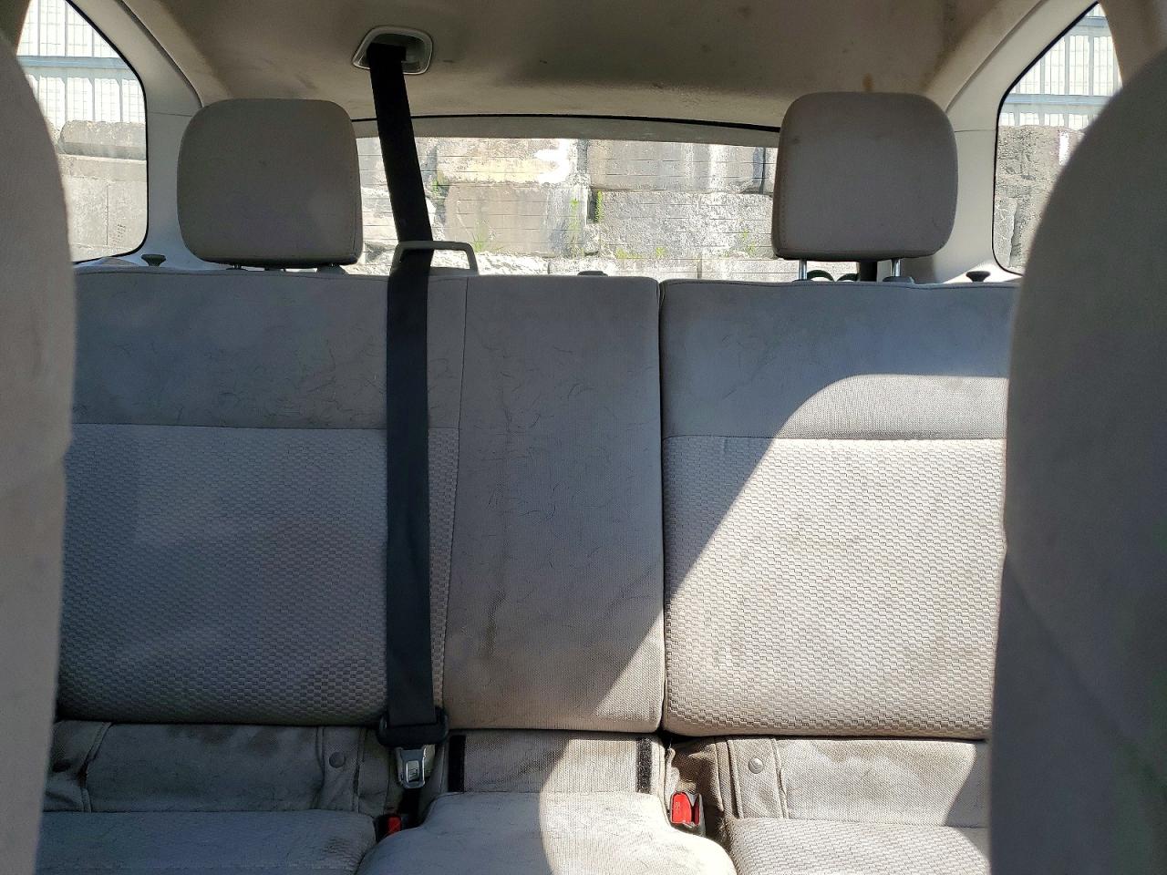 2014 Subaru Forester 2.5i White vin: JF2SJAAC1EH525843