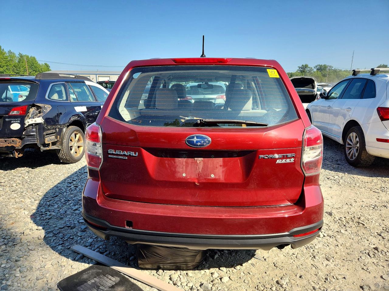 2014 Subaru Forester 2.5i Red vin: JF2SJAAC1EH537264