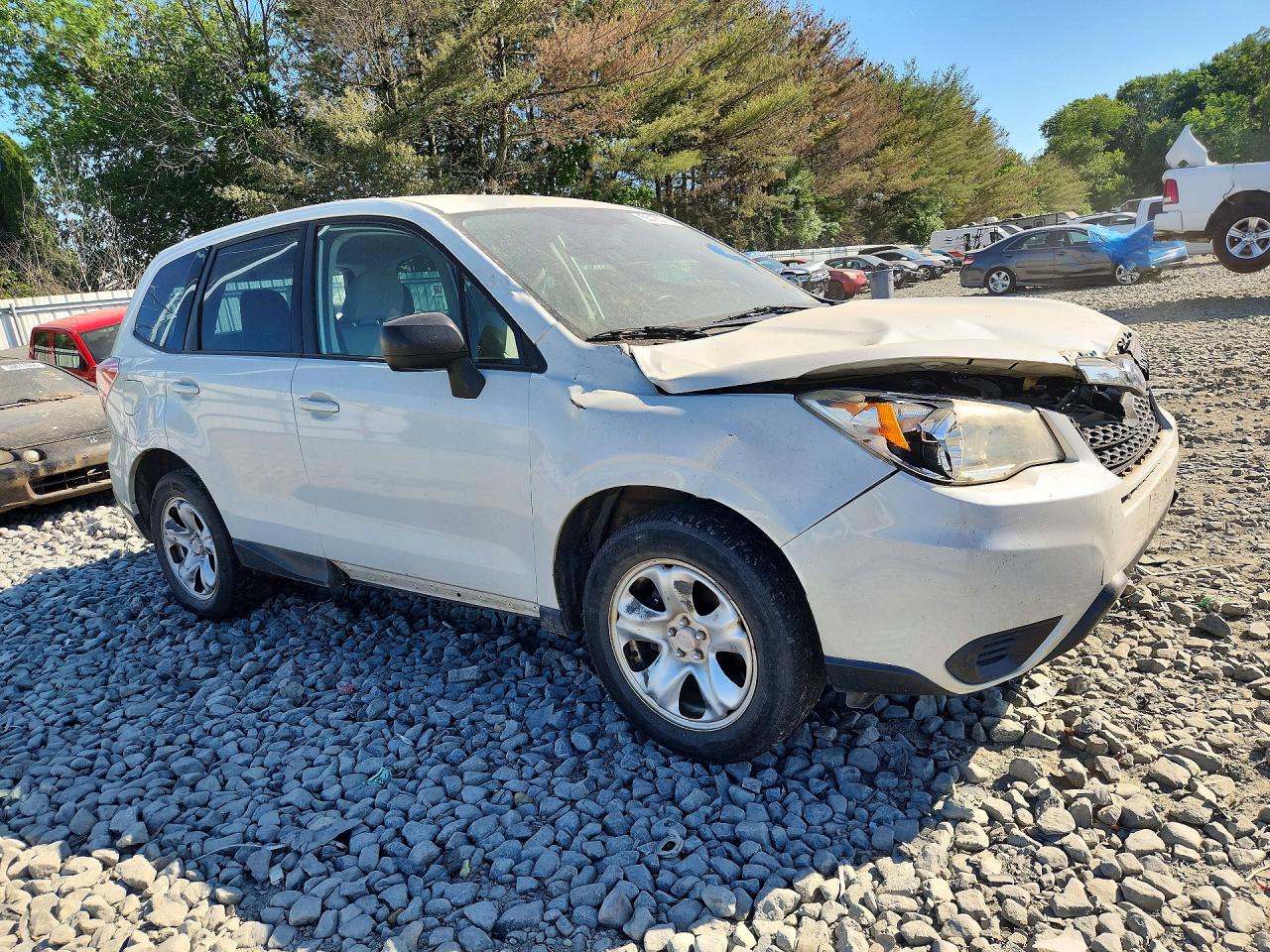 2015 Subaru Forester 2.5i Белый vin: JF2SJAAC1FG443604