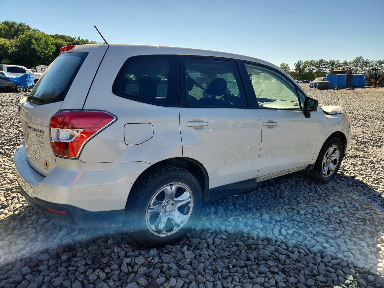 2015 Subaru Forester 2.5i Белый vin: JF2SJAAC1FG443604