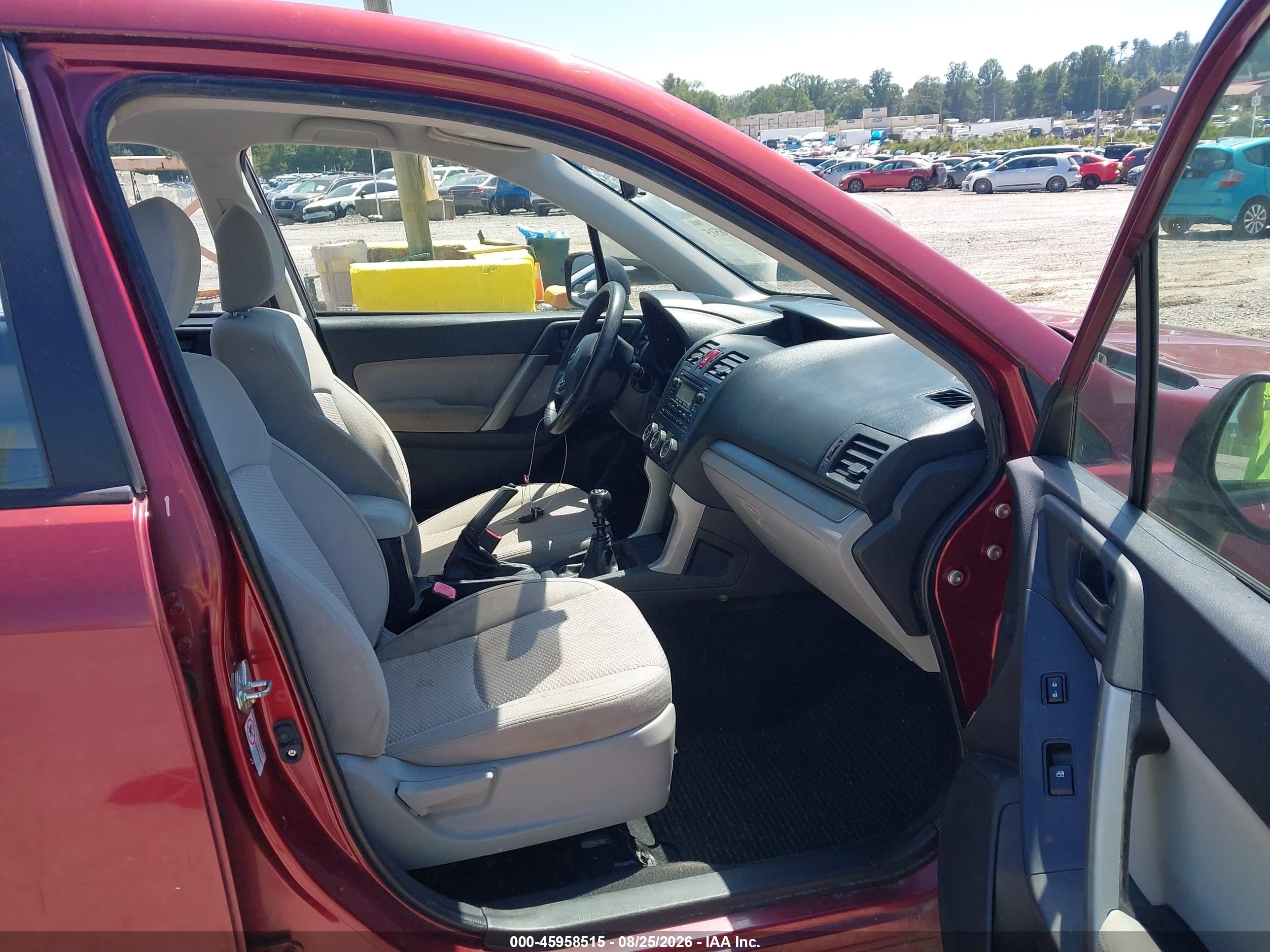 2014 Subaru Forester 2.5i Red vin: JF2SJAAC2EG462984