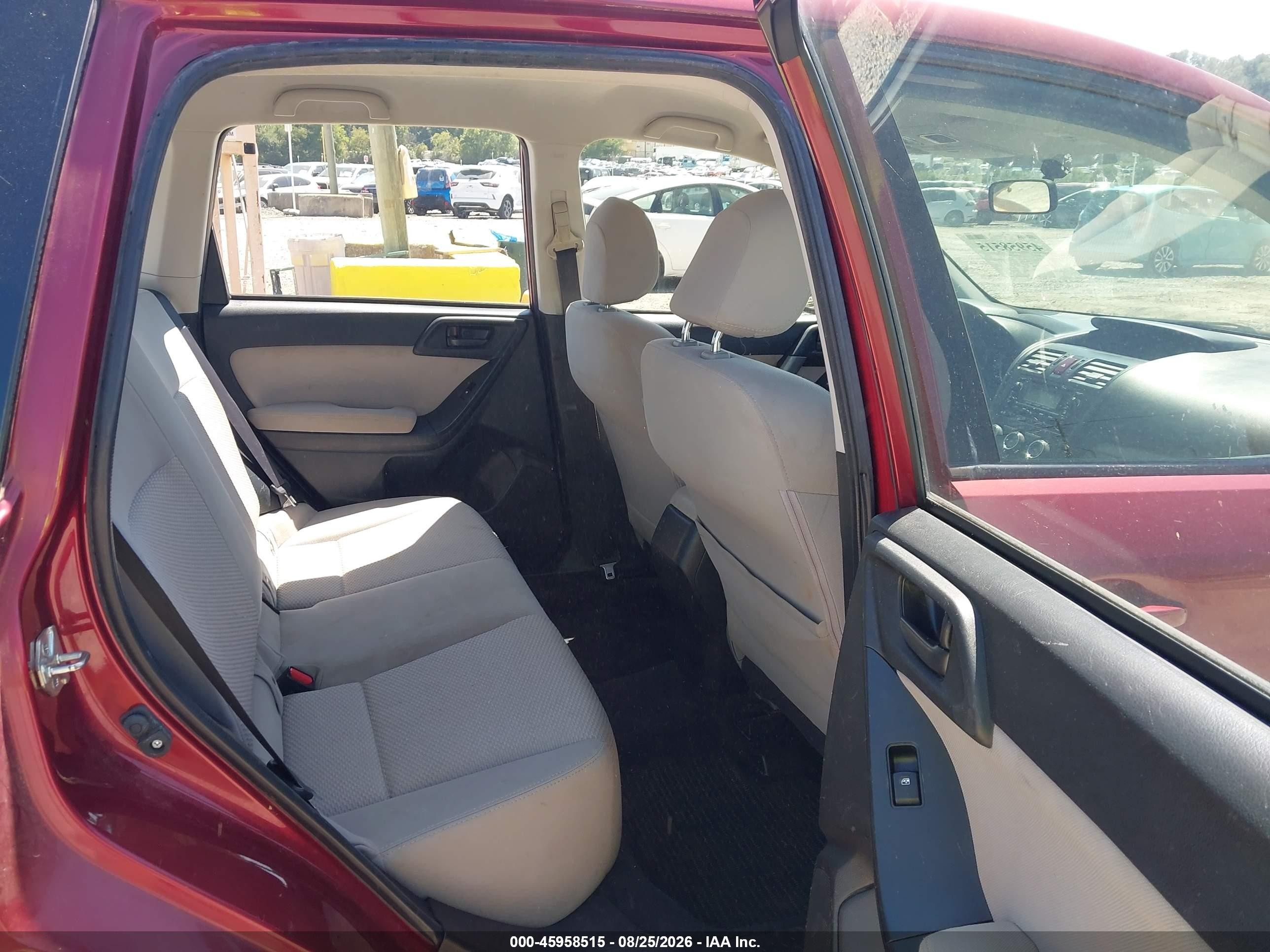 2014 Subaru Forester 2.5i Red vin: JF2SJAAC2EG462984