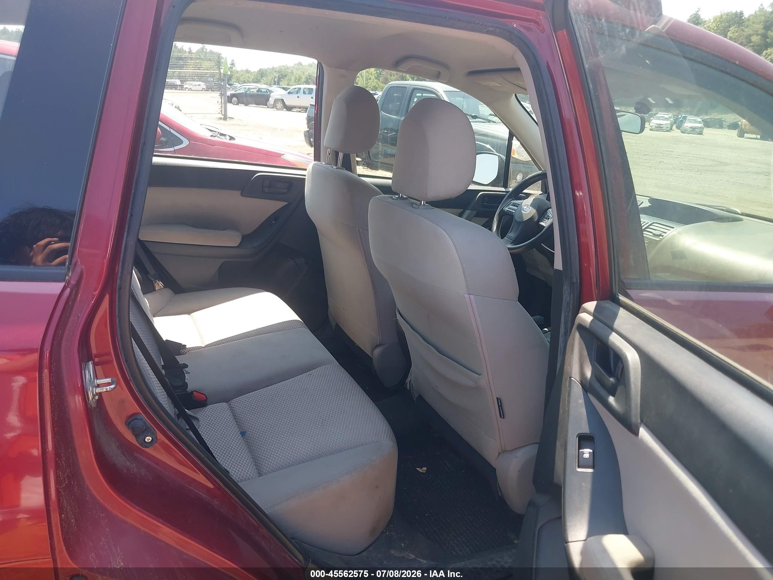 2014 Subaru Forester 2.5i Red vin: JF2SJAAC2EH405002