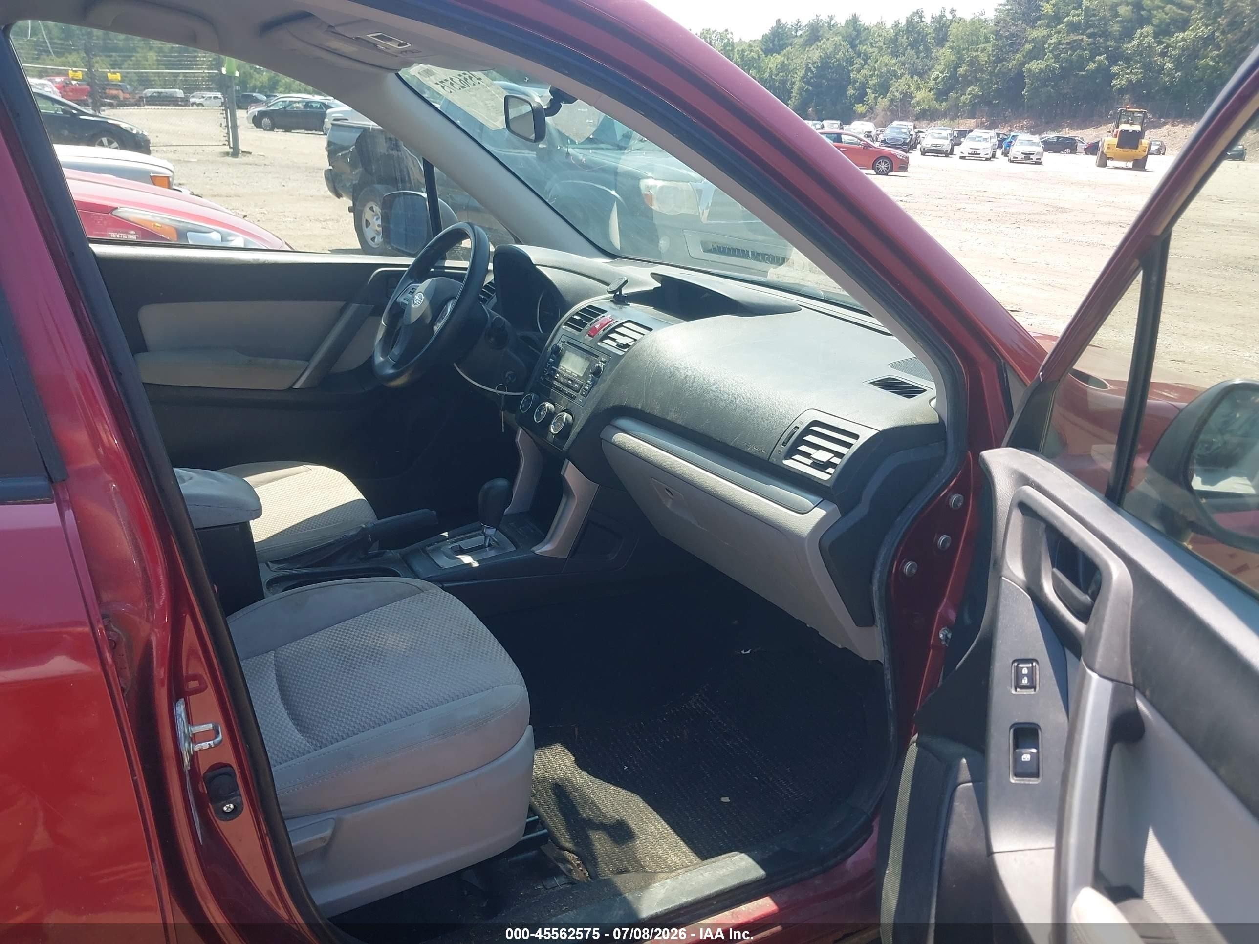 2014 Subaru Forester 2.5i Red vin: JF2SJAAC2EH405002