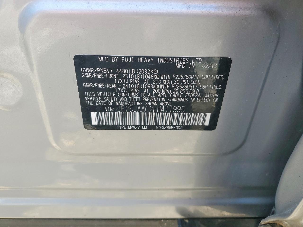 2014 Subaru Forester 2.5i Silver vin: JF2SJAAC2EH411995
