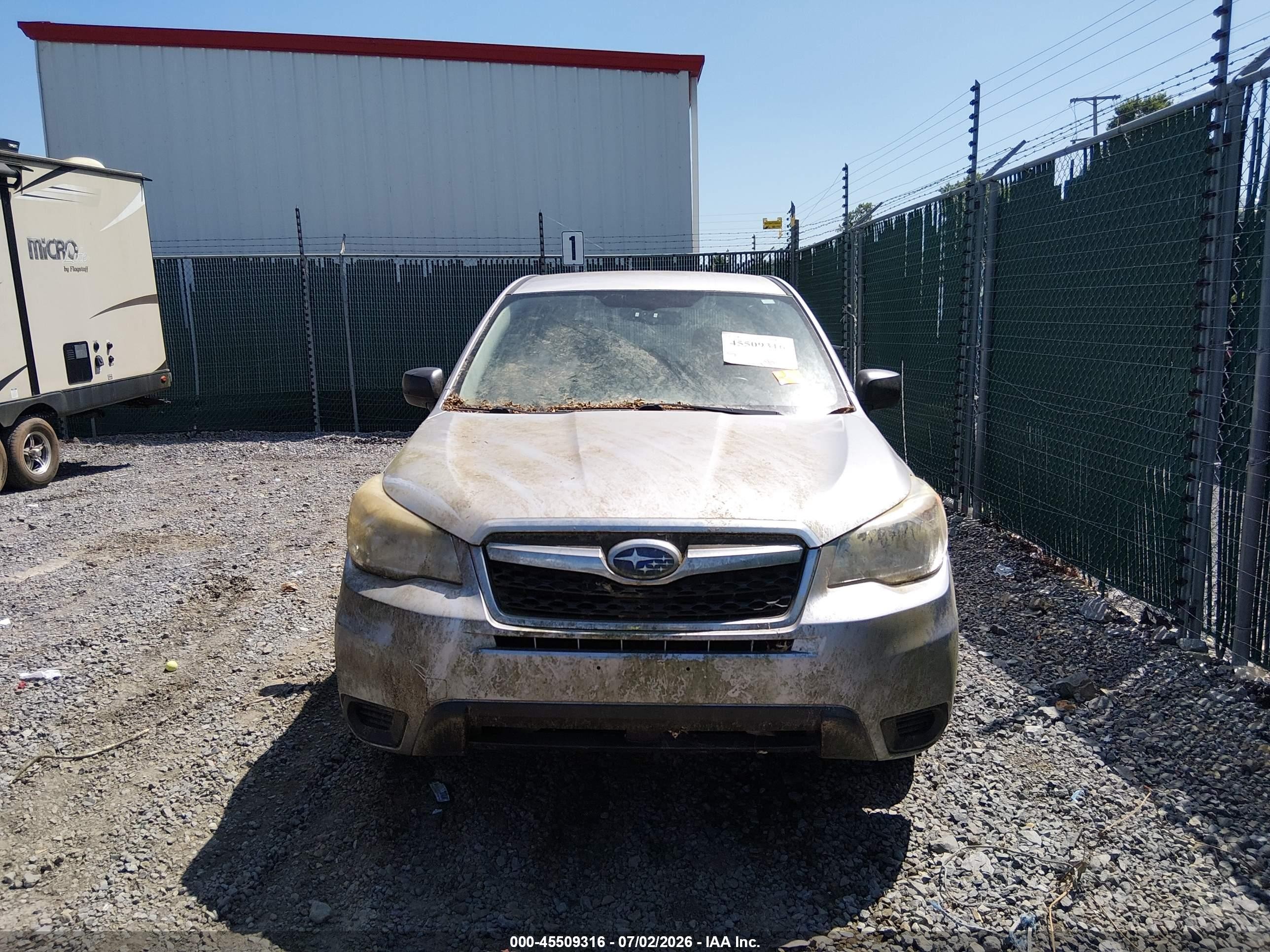 2014 Subaru Forester 2.5i Серебряный vin: JF2SJAAC2EH412497