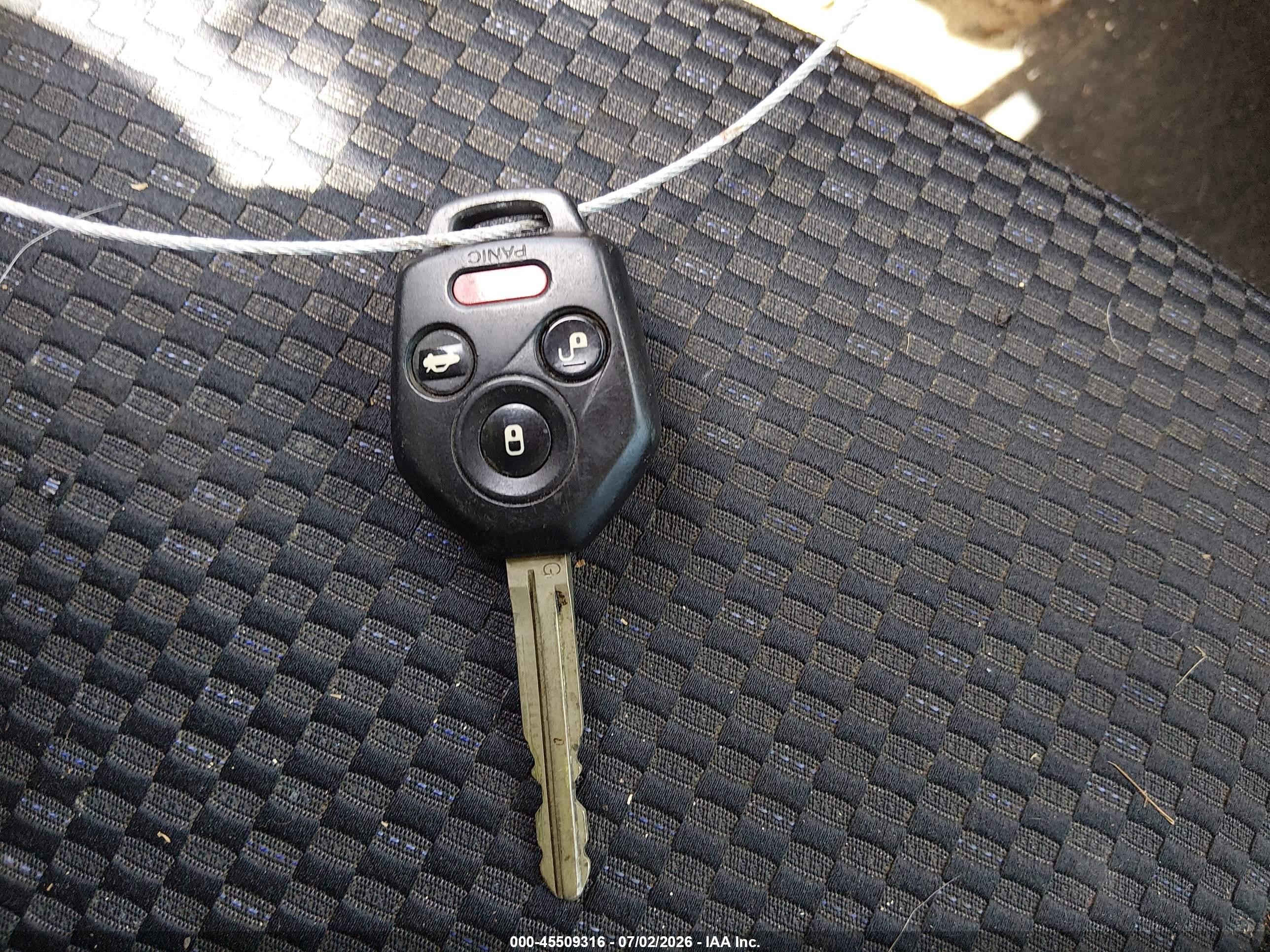 2014 Subaru Forester 2.5i Серебряный vin: JF2SJAAC2EH412497