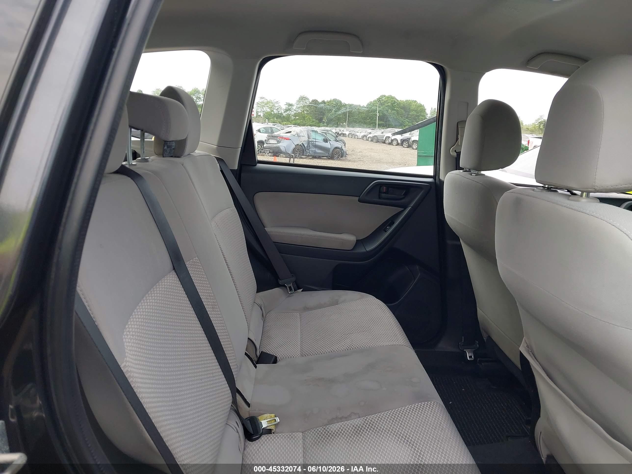 2014 Subaru Forester 2.5i Серый vin: JF2SJAAC2EH465037